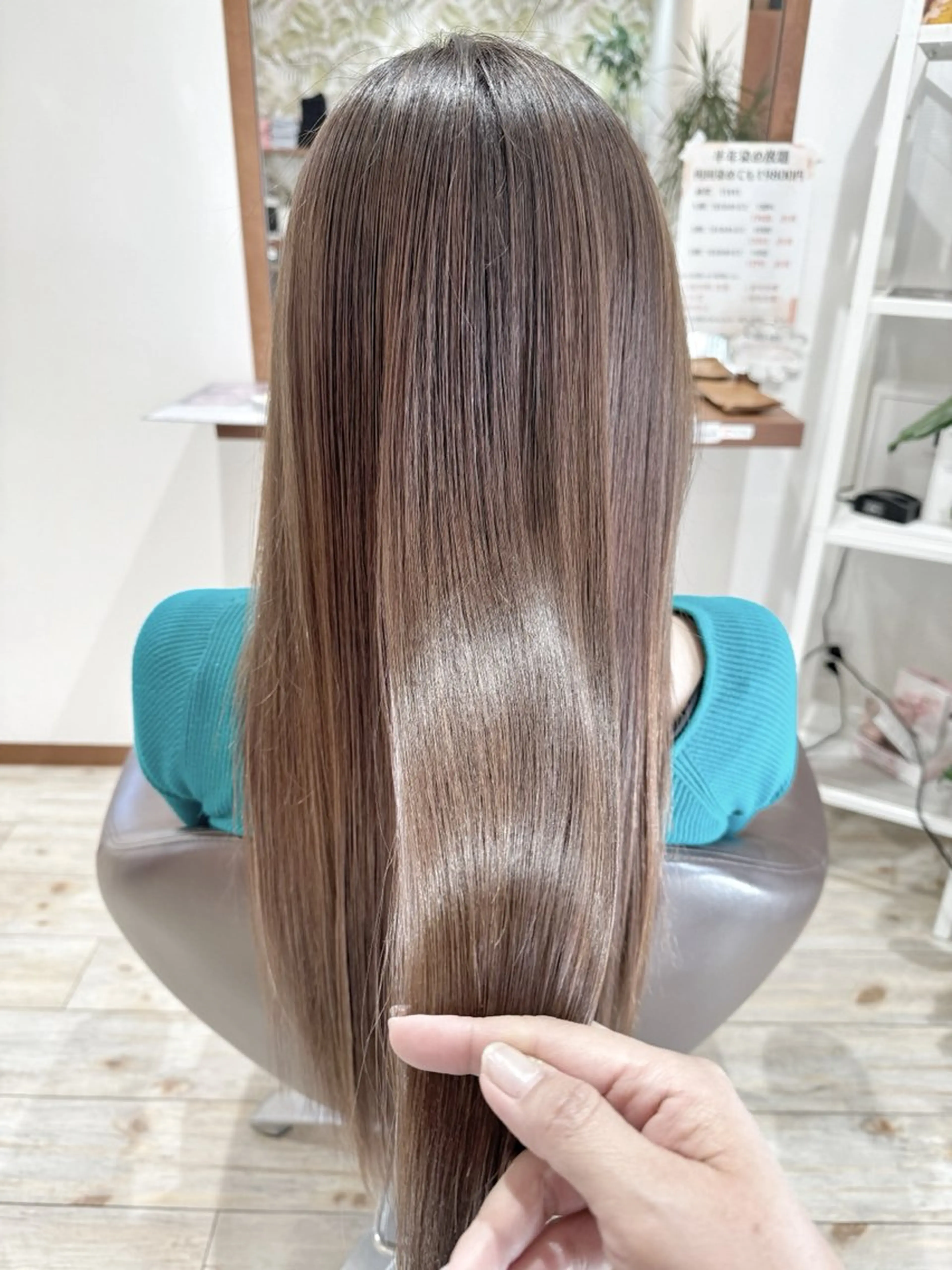 ロング 山口 乃蒼のヘアスタイル