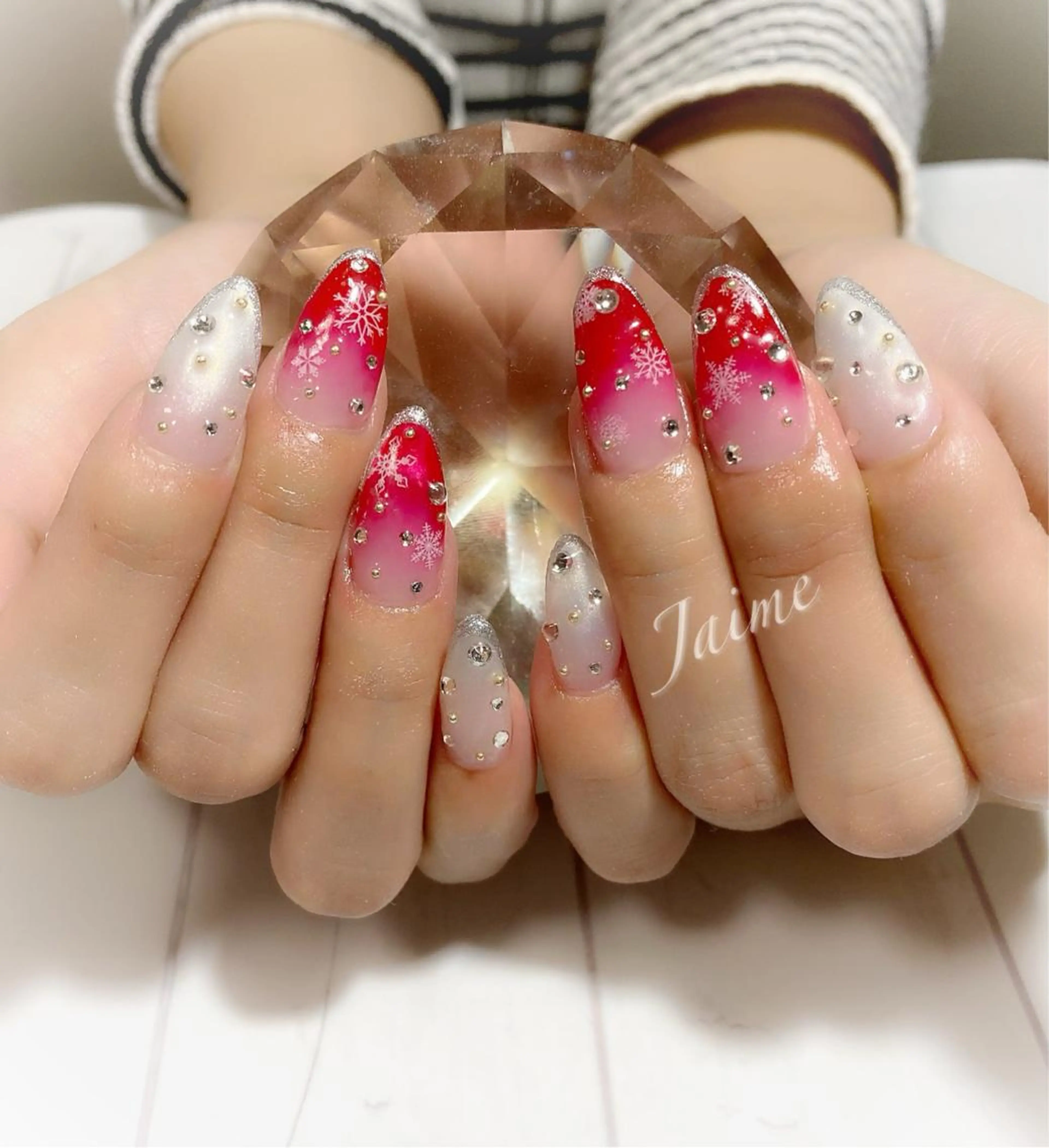 ミディアム ネイル Jaime Yuiのネイルデザイン