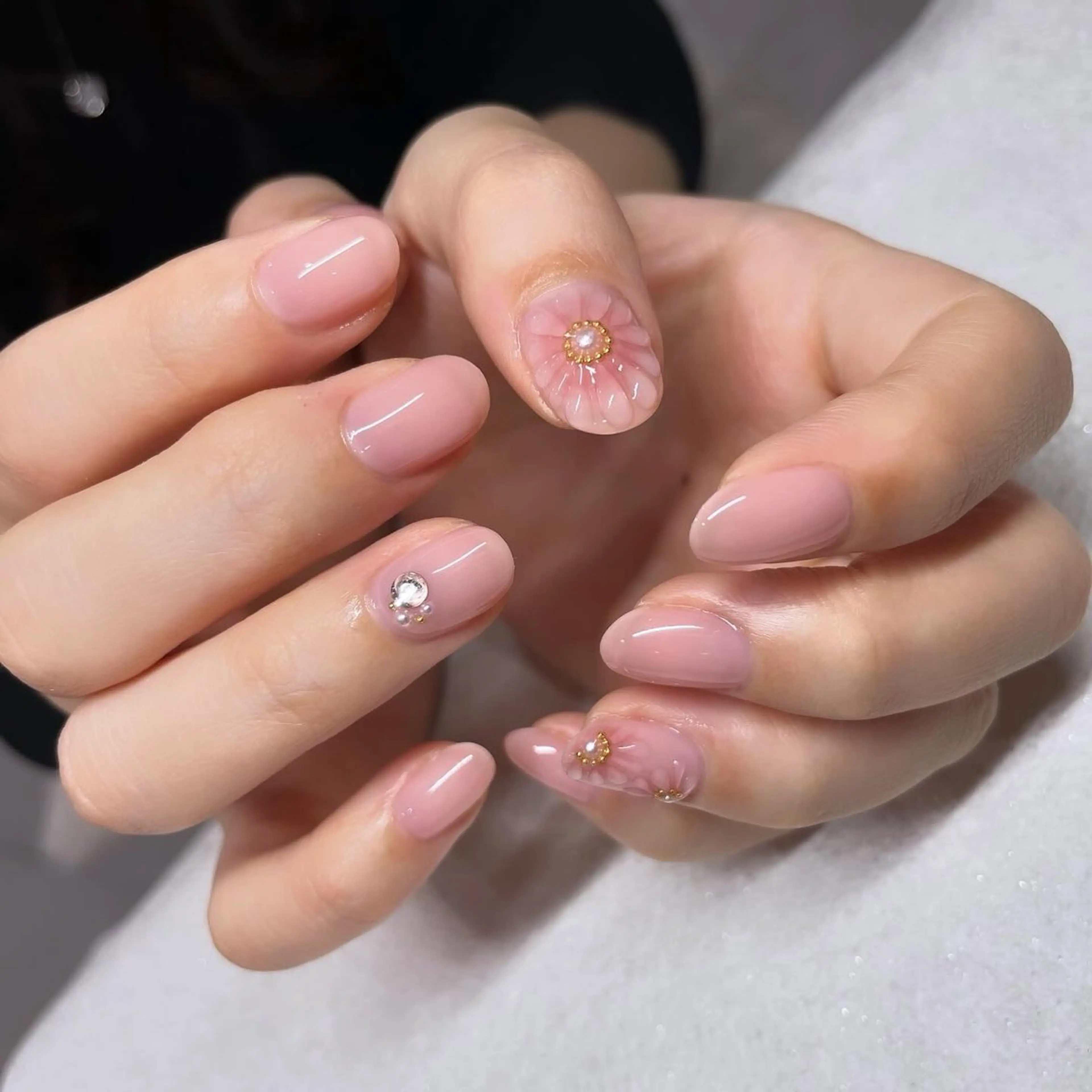 ネイル 持ち込み 春ネイル パラジェルサロン 大人女性が通うサロンのネイルデザイン