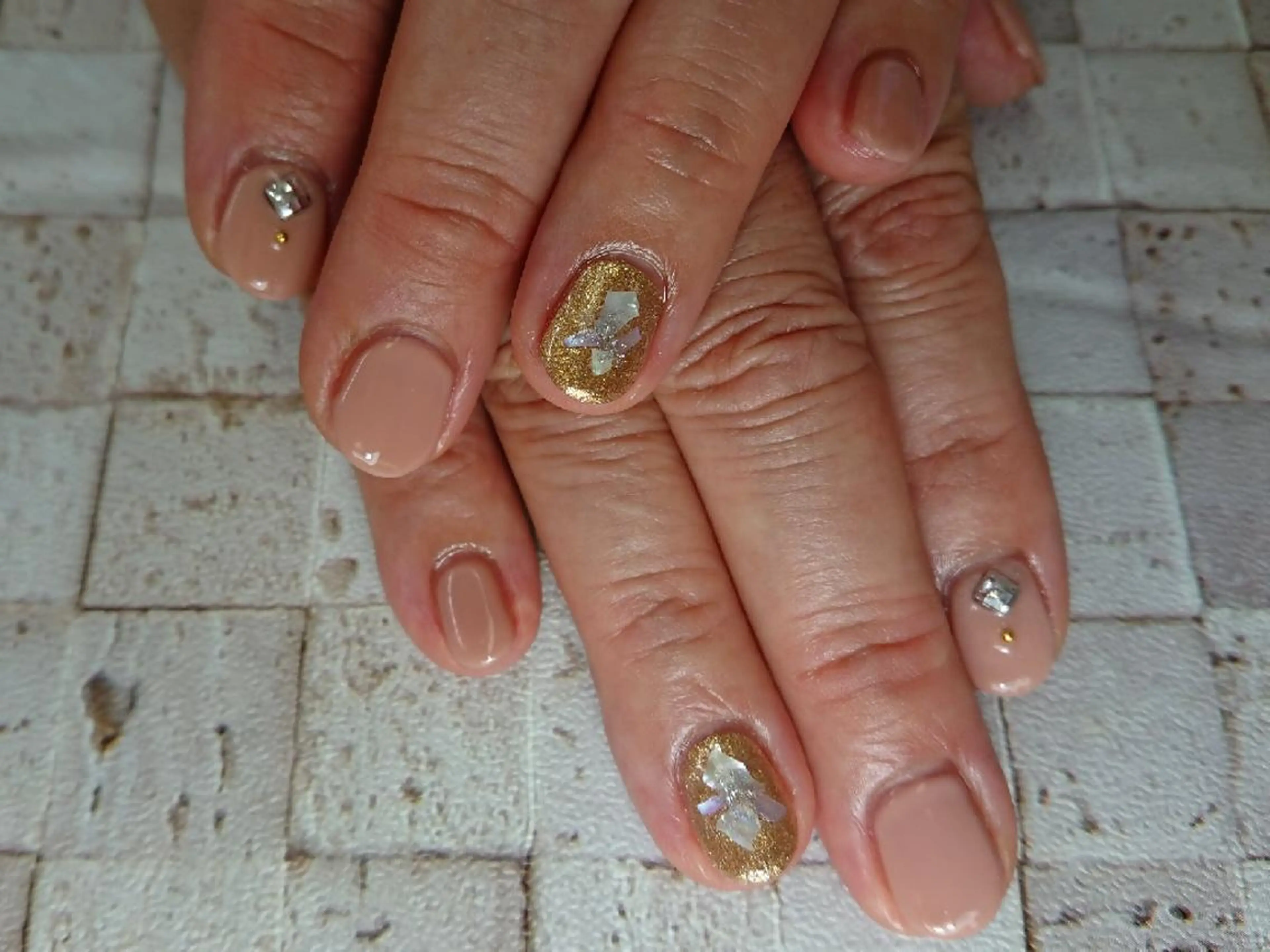 ネイル ワンカラーネイル 林 珠里のネイルデザイン