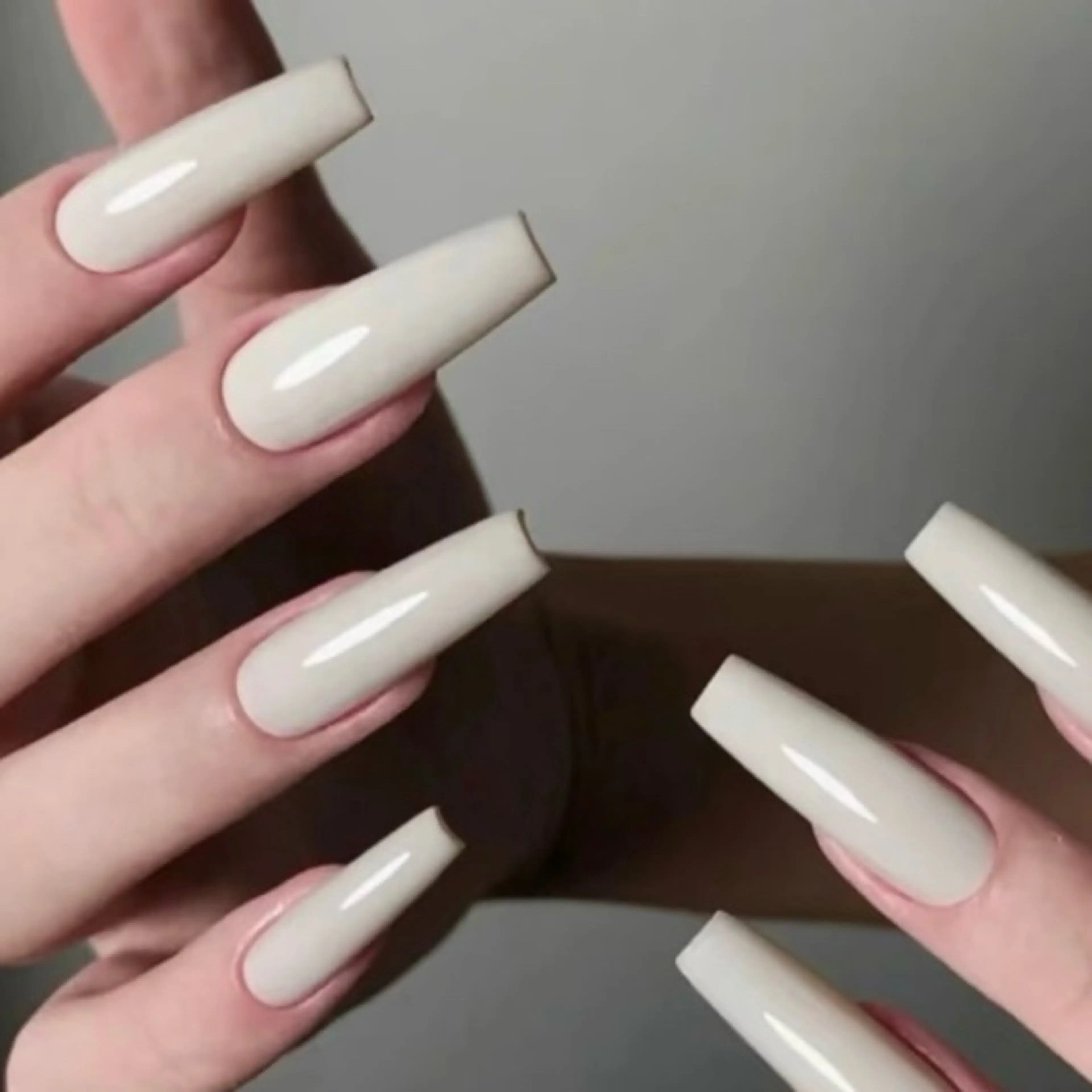 ネイル ハンドネイル ココナッツネイル 四ツ谷店 ツキのネイルデザイン