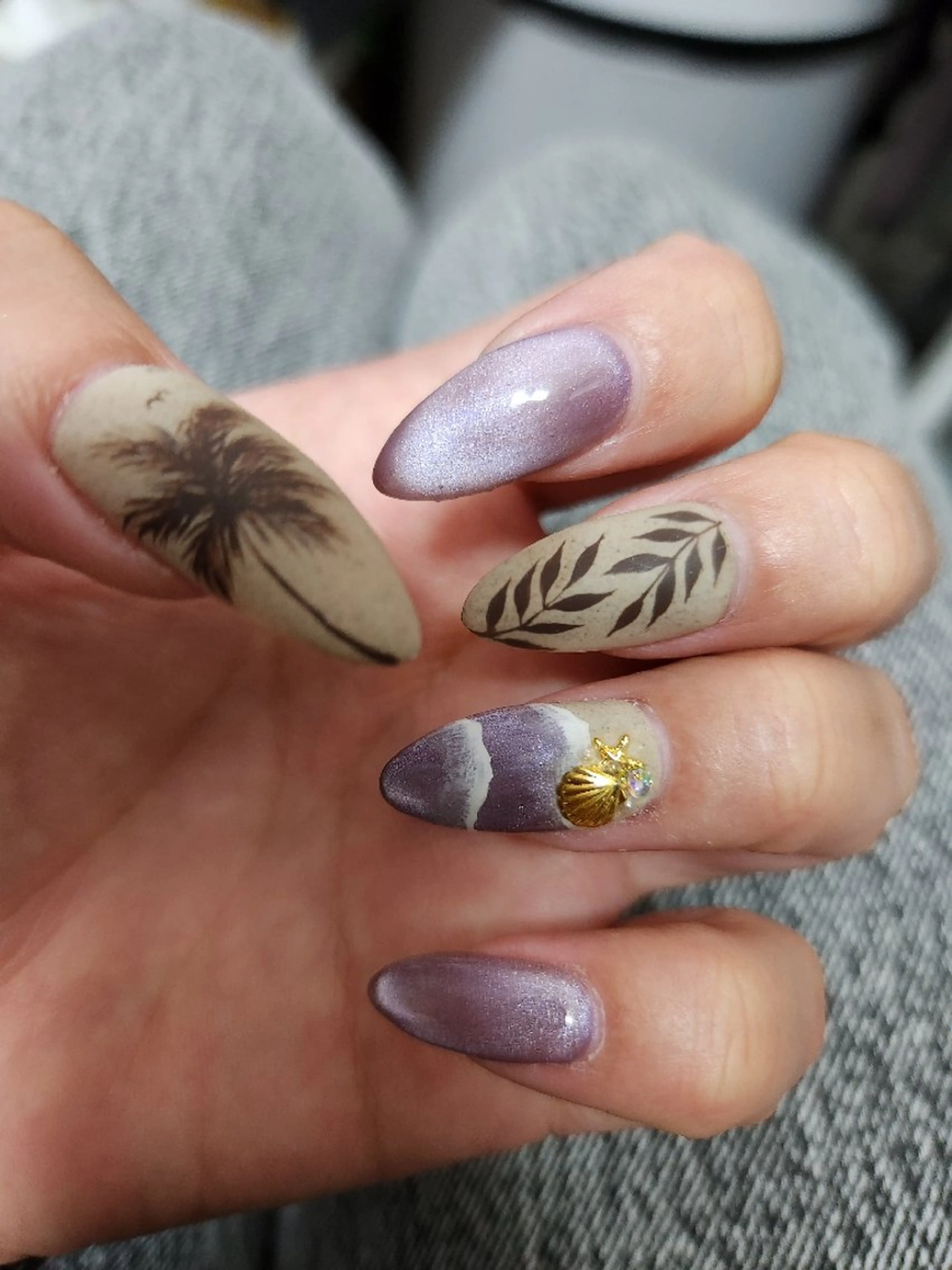 ネイル 八木 香澄のネイルデザイン