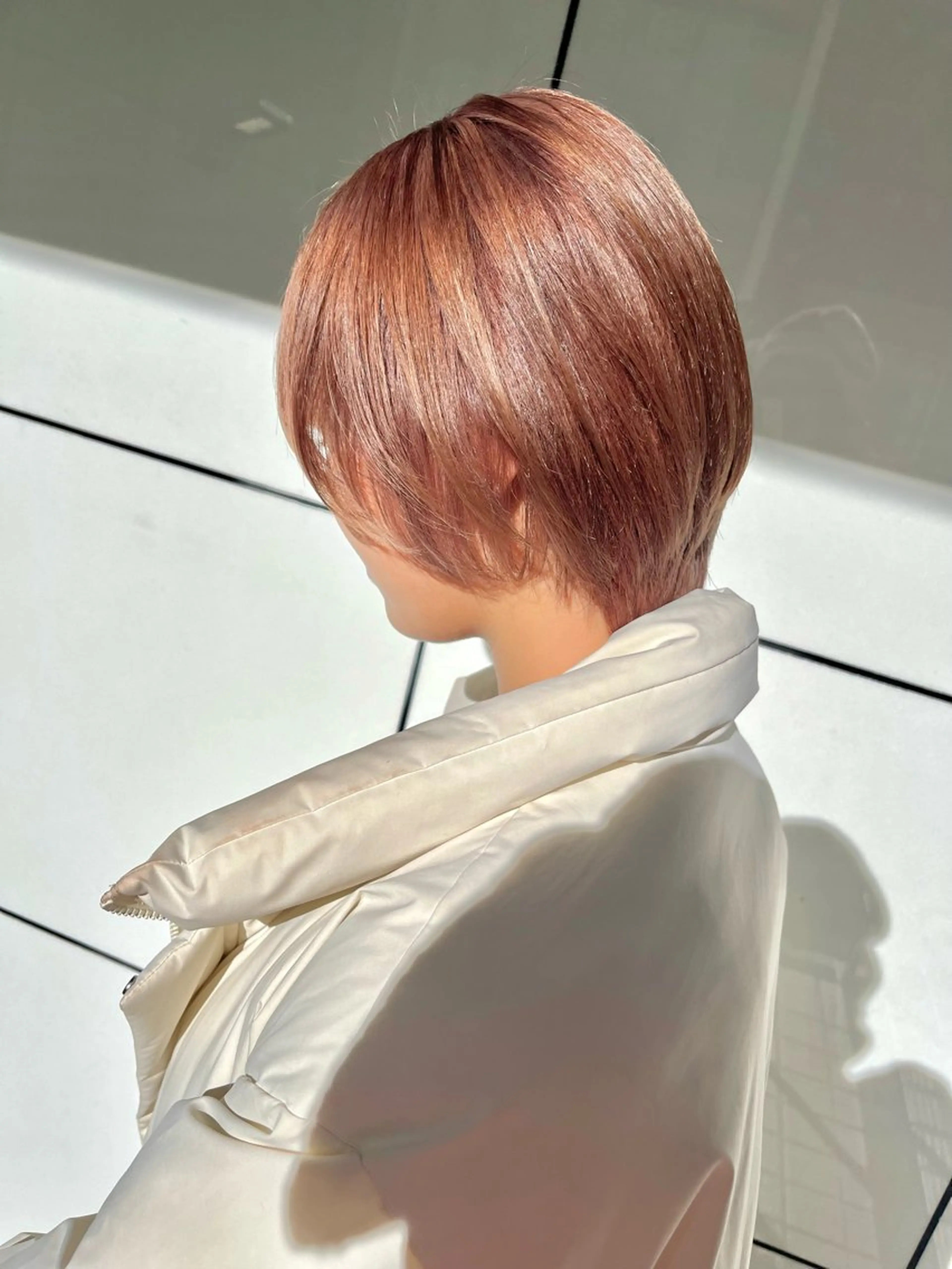 ショート カラー ベージュカラー ミルクティーベージュ ヘアカラー トリートメント カットパーマ 🌀あさみのヘアスタイル