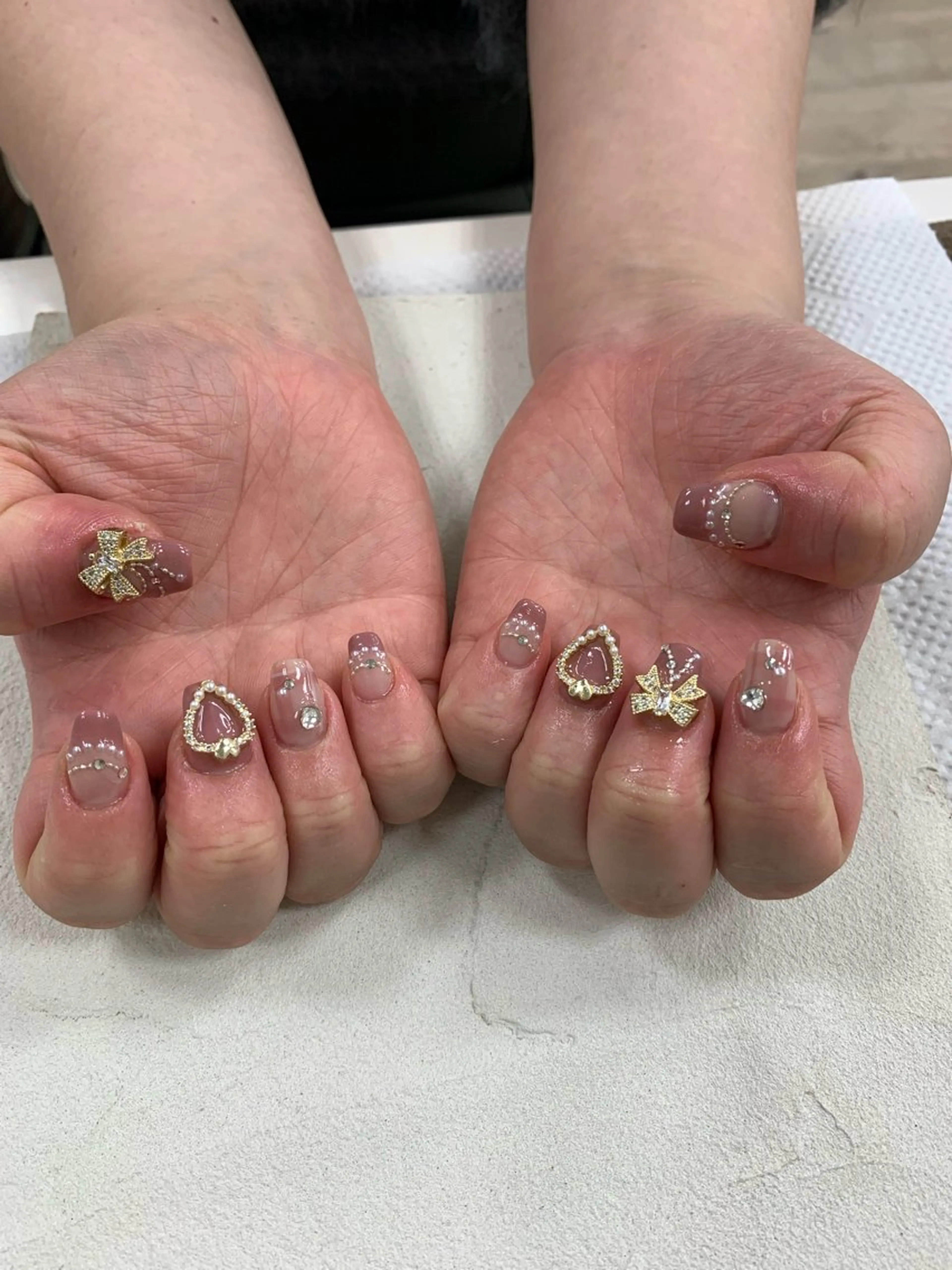 ネイル sharetrust 🐳AKEのネイルデザイン