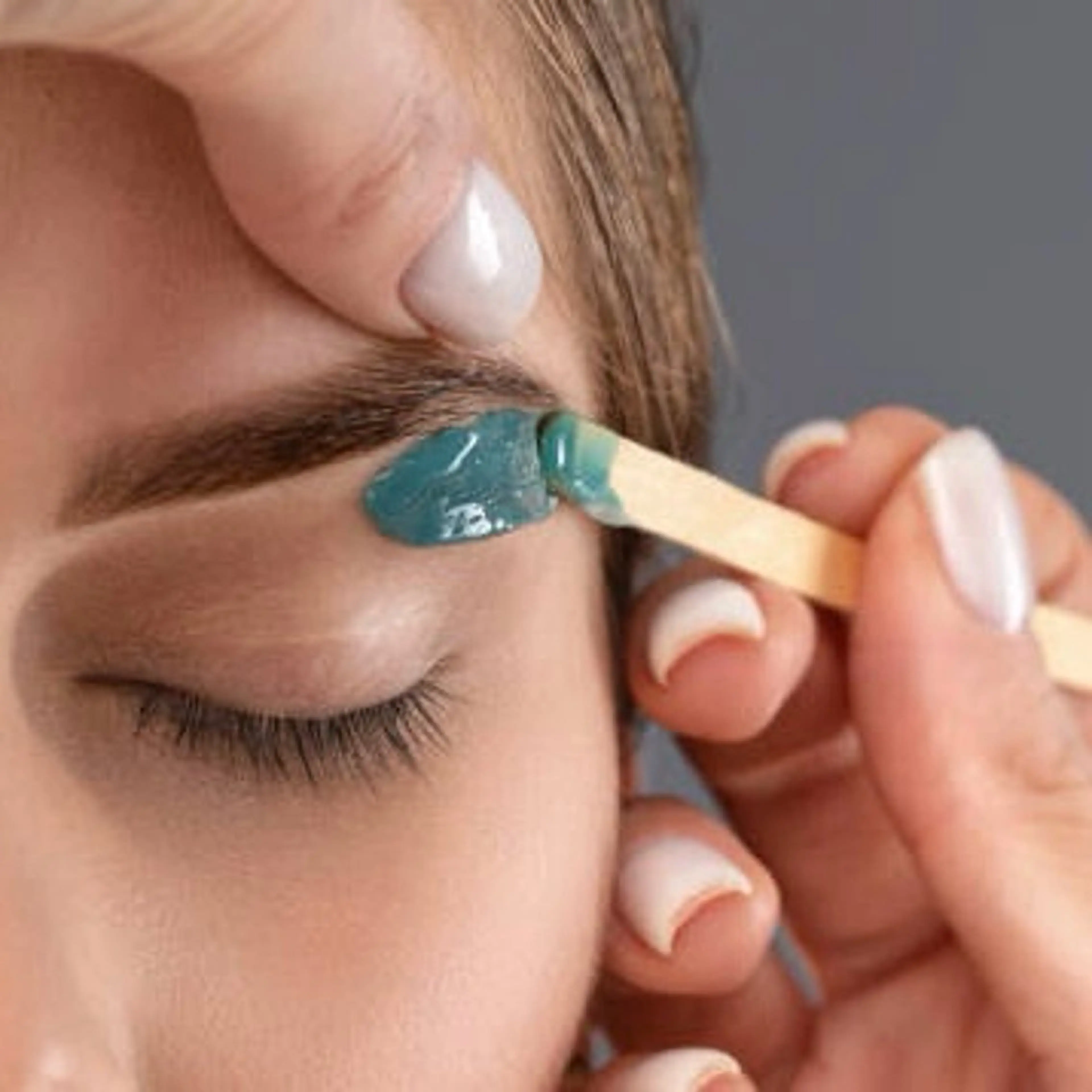 アイブロウ 美顔・小顔専門店 LOUISの眉毛・アイブロウイメージ