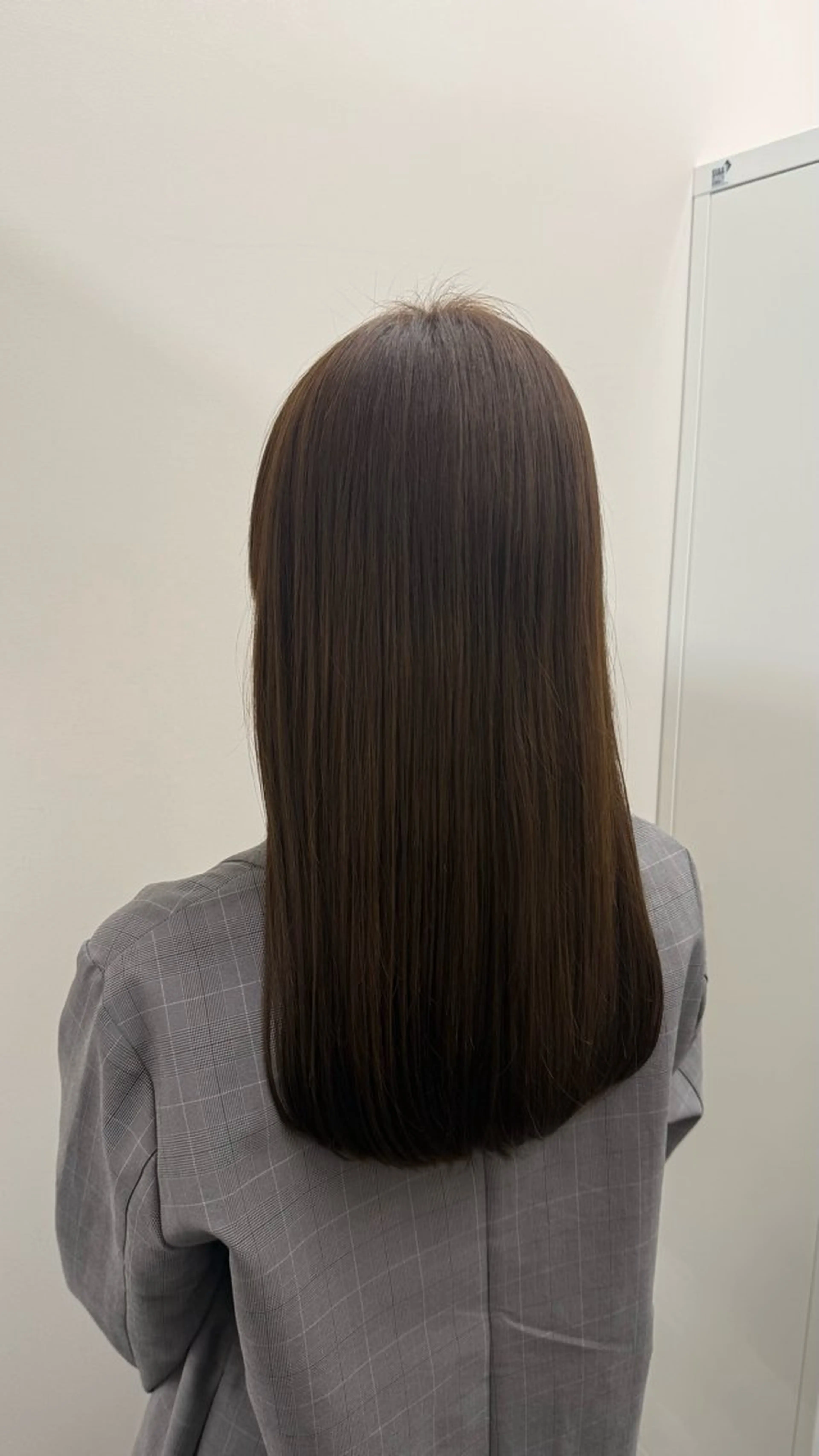 セミロング 森本 朝香のヘアスタイル