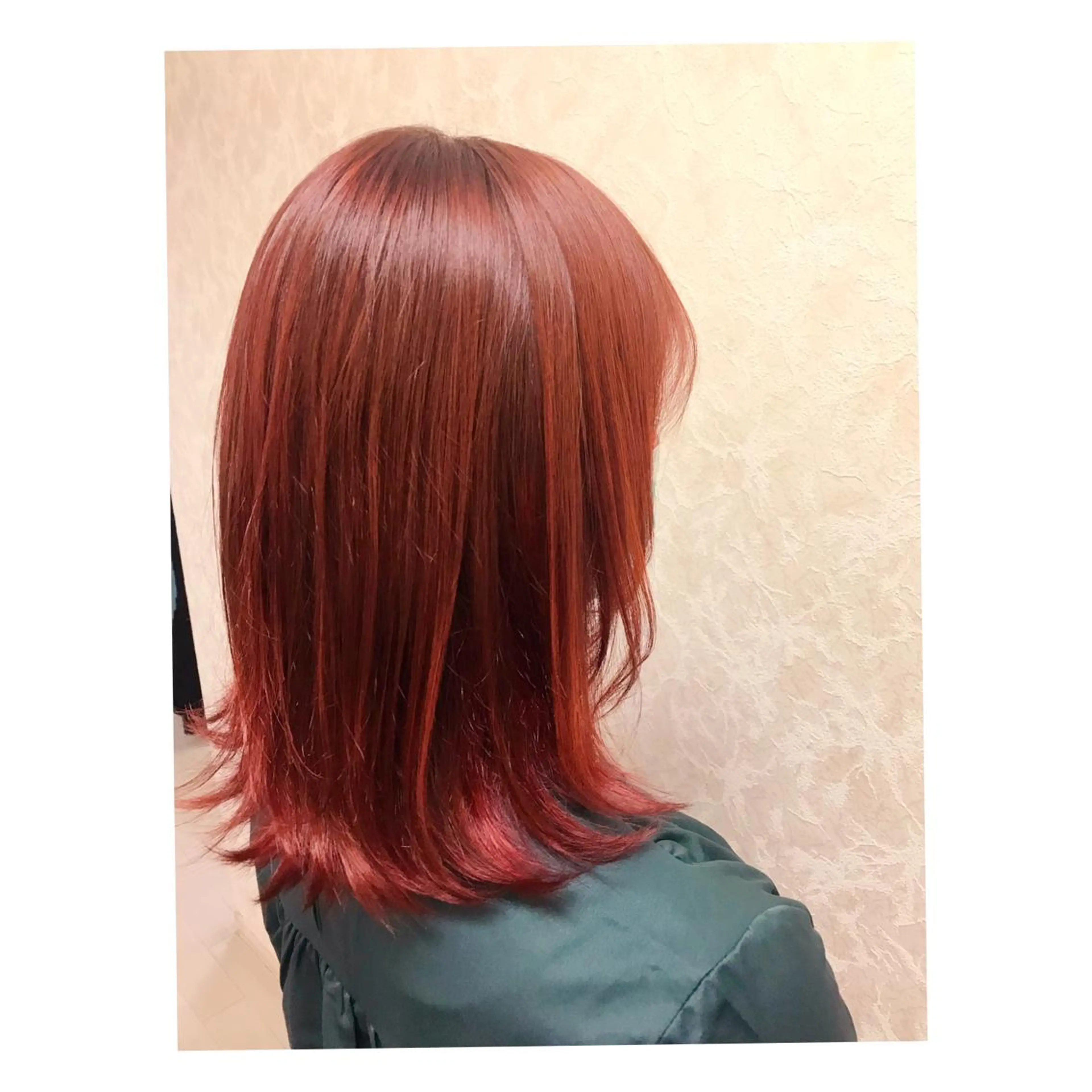 セミロング カラー レッドカラー カット ヘアカラー トリートメント ブリーチ/髪質改善/ レイヤー/YUTO‎のヘアスタイル