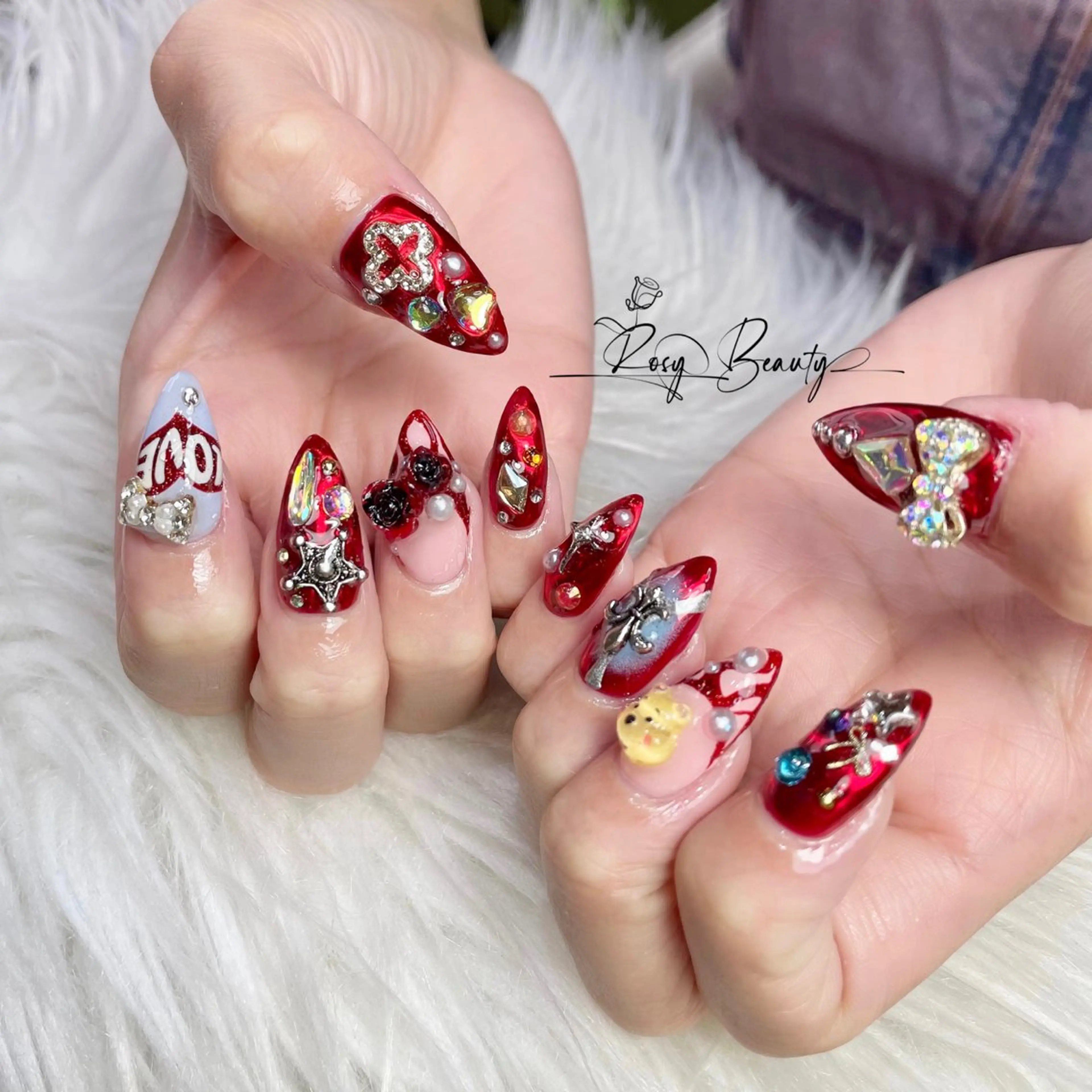 ネイル ハンドネイル RosyBeauty Salonのネイルデザイン