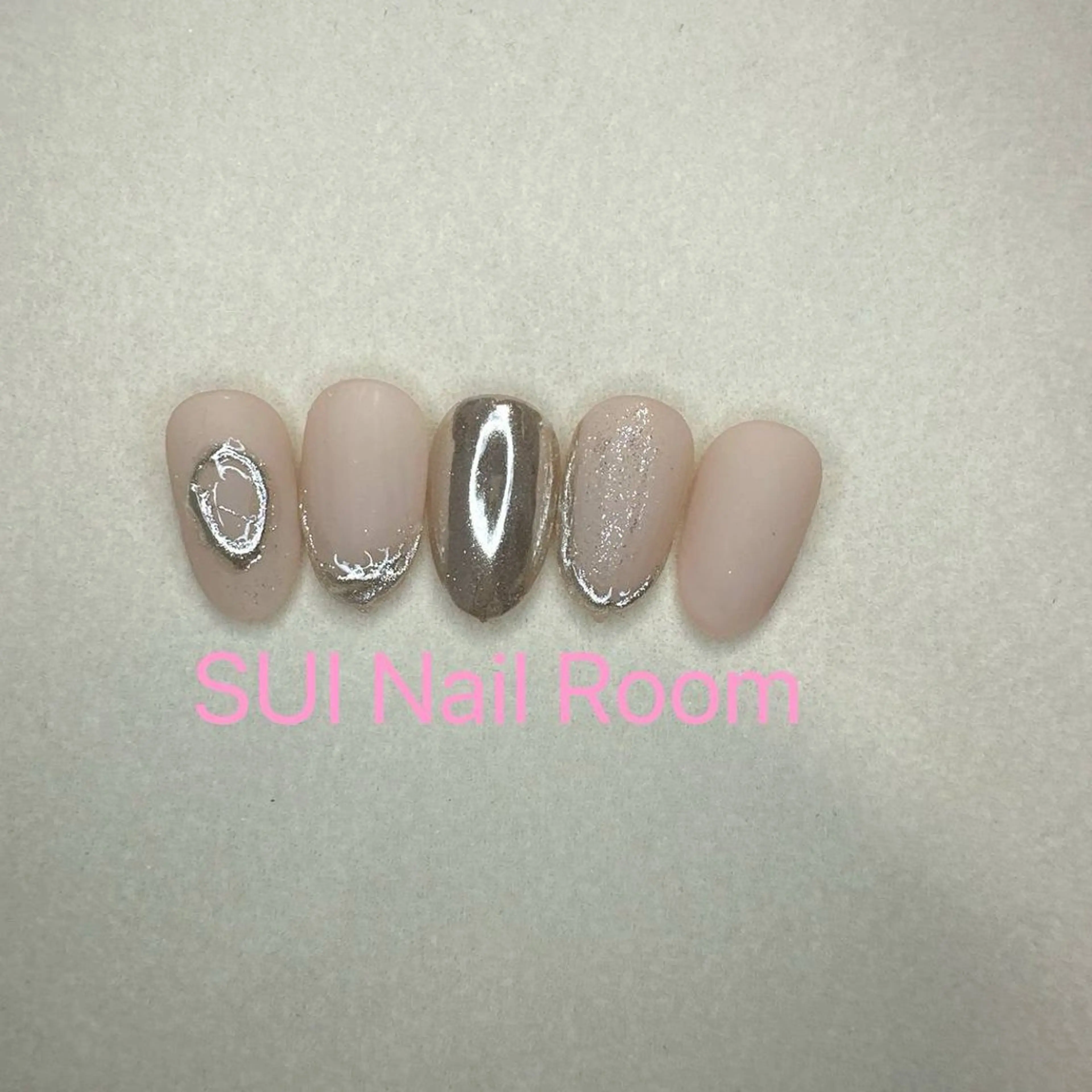 ネイル ハンドネイル SUI Nail Roomのネイルデザイン
