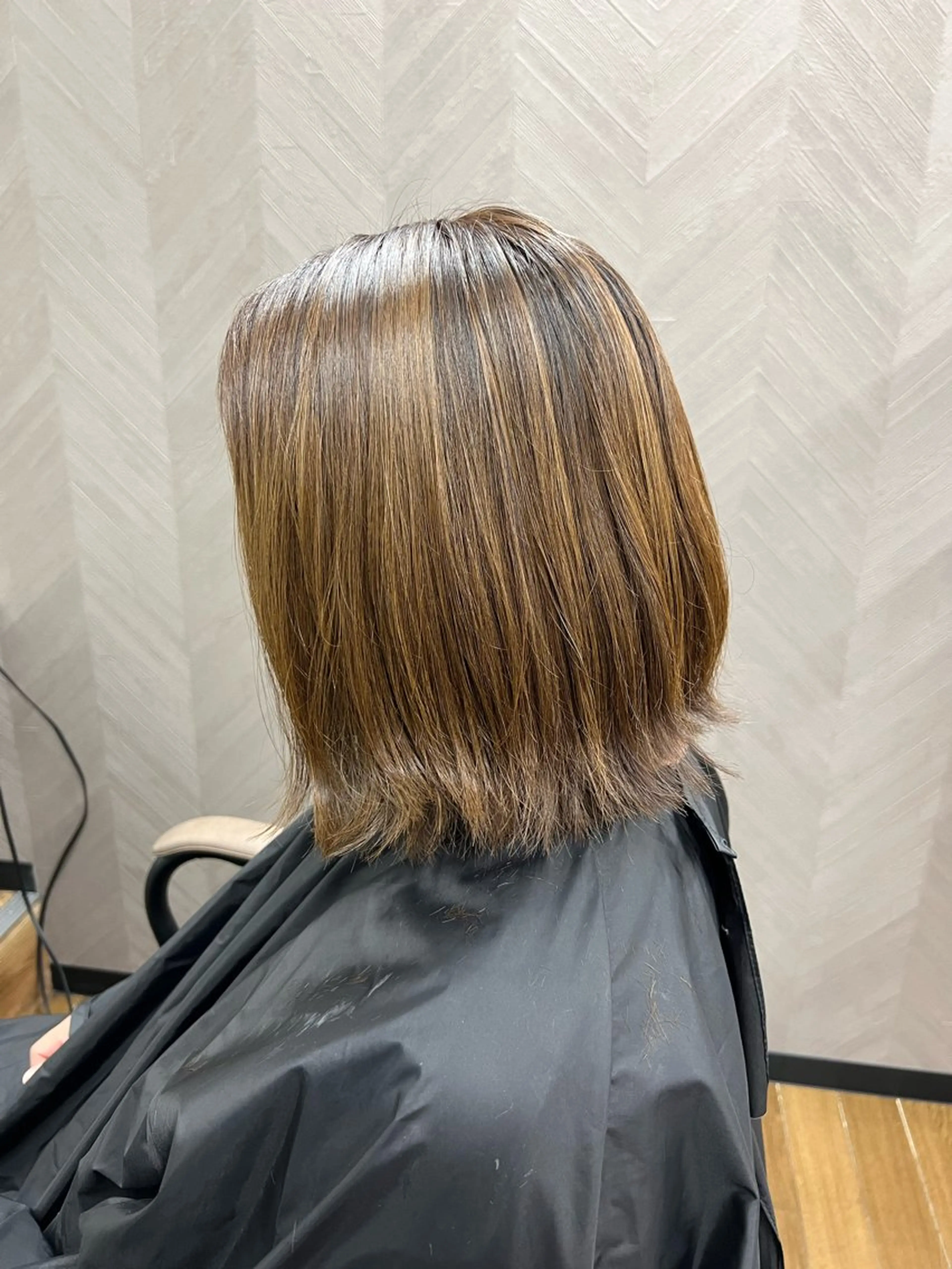 ミディアム カット ヘアカラー TELA HAIR 幕張本郷店 千尋のヘアスタイル