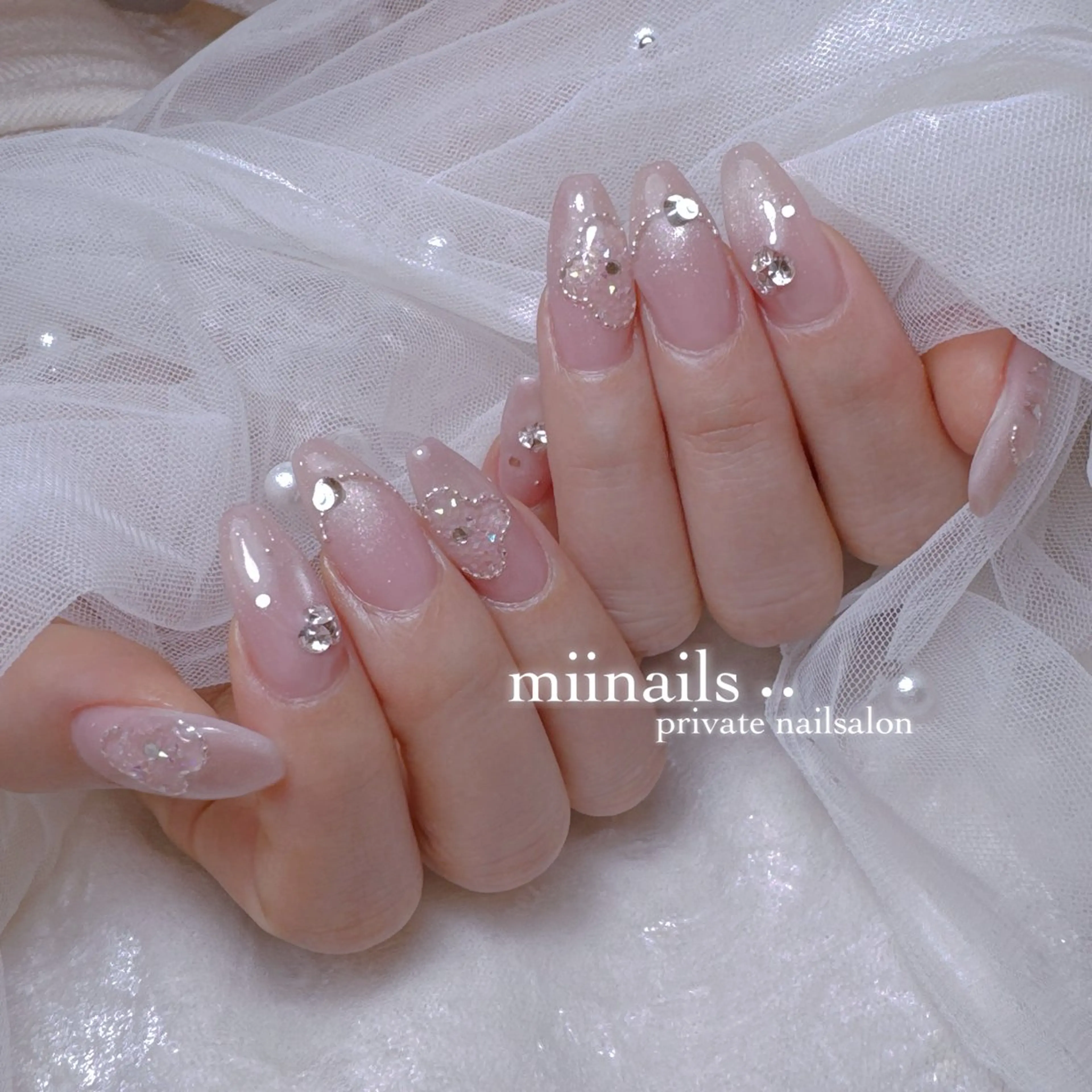 ネイル キラキラネイル ワンホンネイル ハンドネイル nailsalon miinailsのネイルデザイン