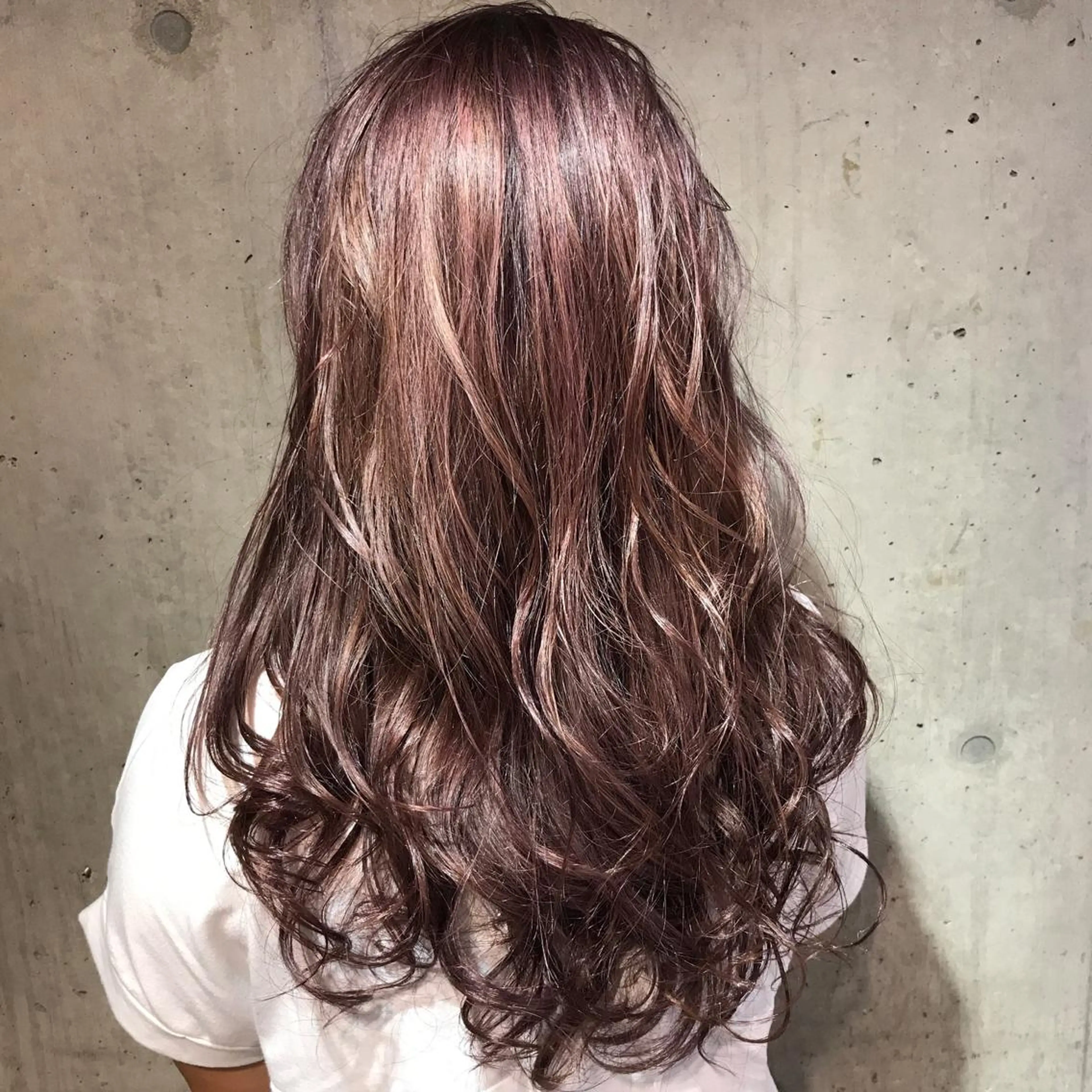 ロング カラー ピンクカラー パープルカラー 韓国レイヤーカット 🧸ベージュカラーのヘアスタイル