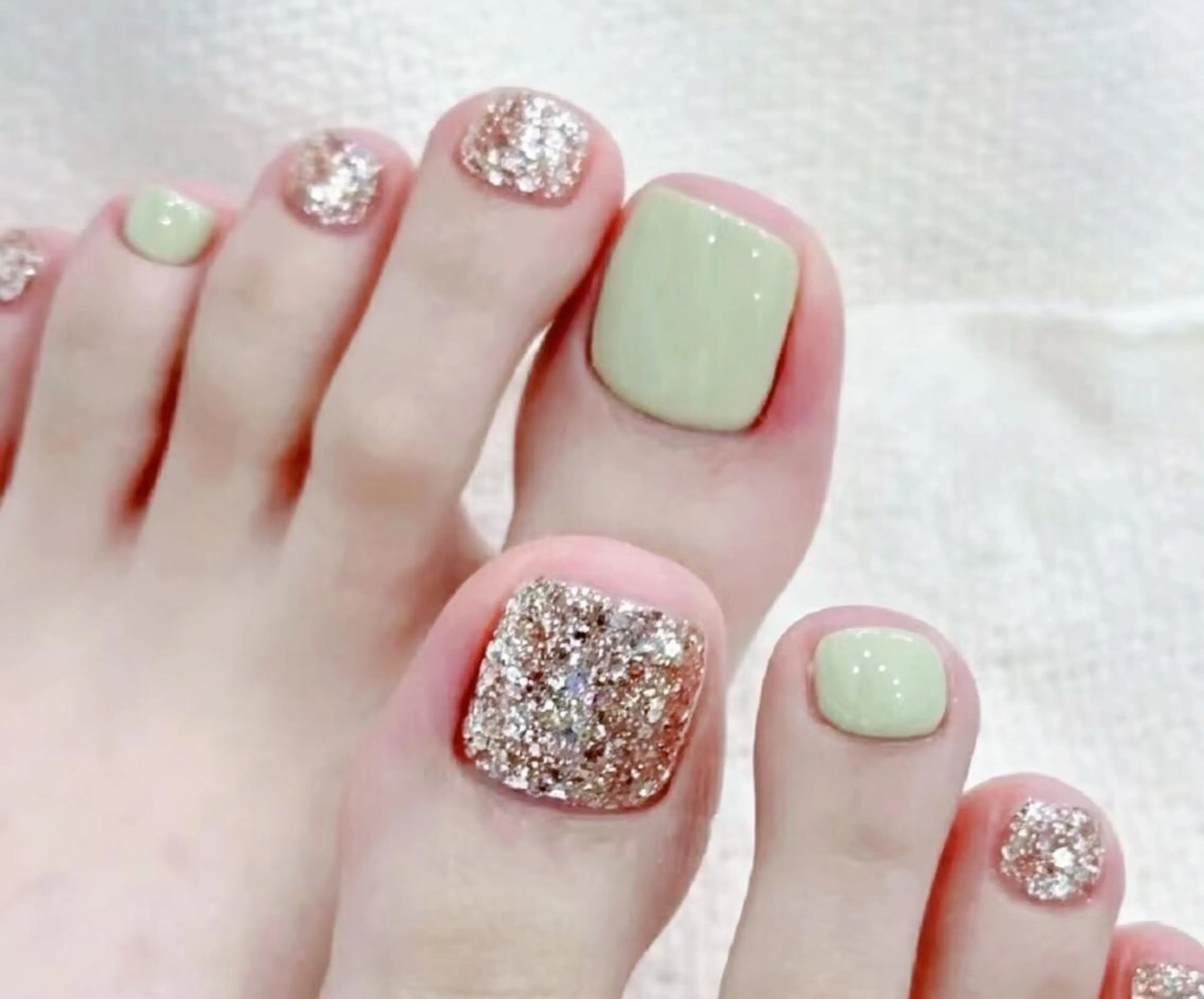 ネイル MoonNail ユリ🌸のネイルデザイン