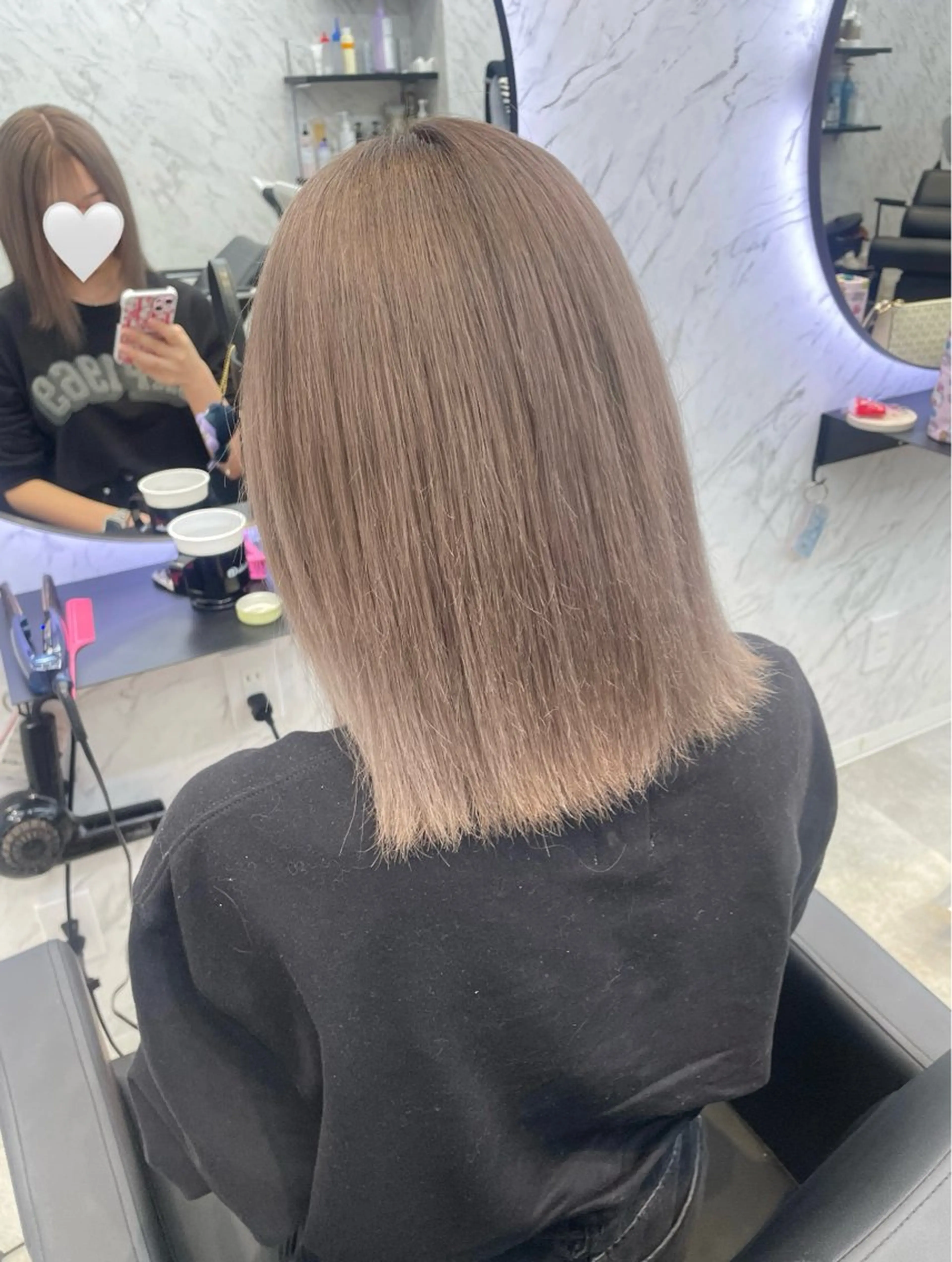 セミロング カラー ベージュカラー ミルクティーベージュ ヘアカラー 韓国ヘア🎀 /♡𝓝𝓸𝓪♡のヘアスタイル