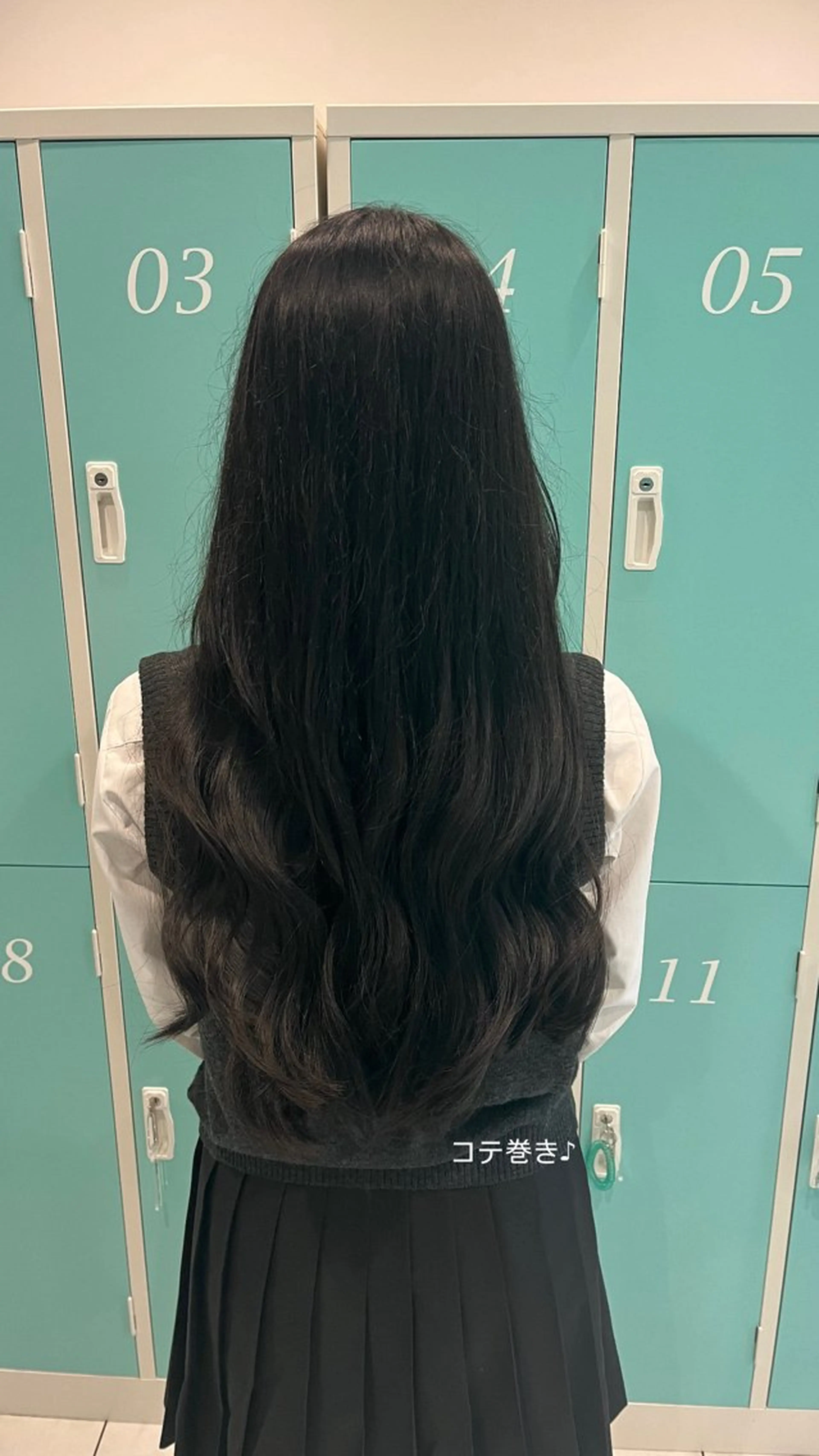 ロング ヘアアレンジ Rena🦄顔まわり カット🤍✂️のヘアスタイル