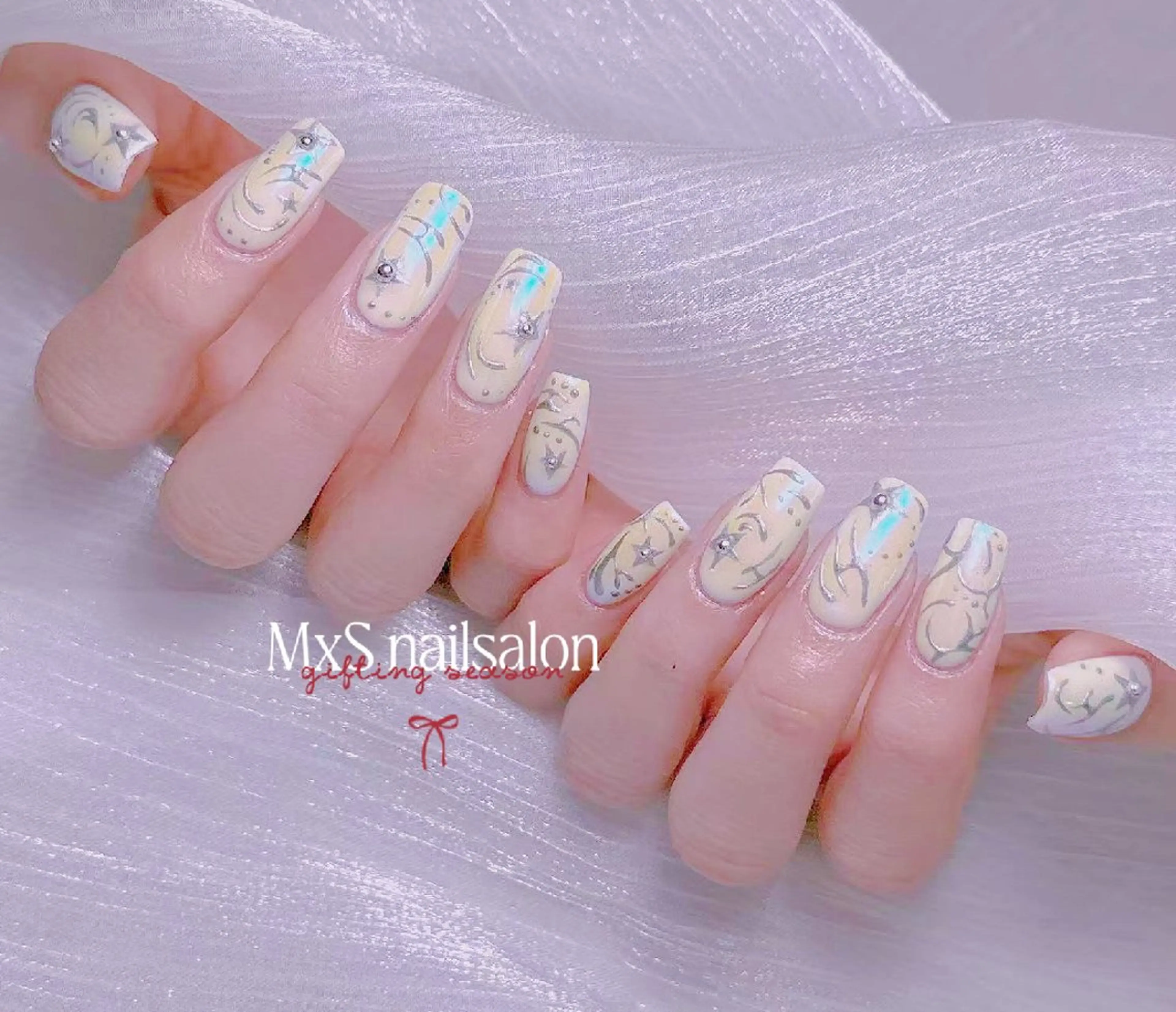 ネイル ジェルネイル 韓国ネイル マグネットネイル パラジェル バレンタイン ハンドネイル M×S Nail みなのネイルデザイン