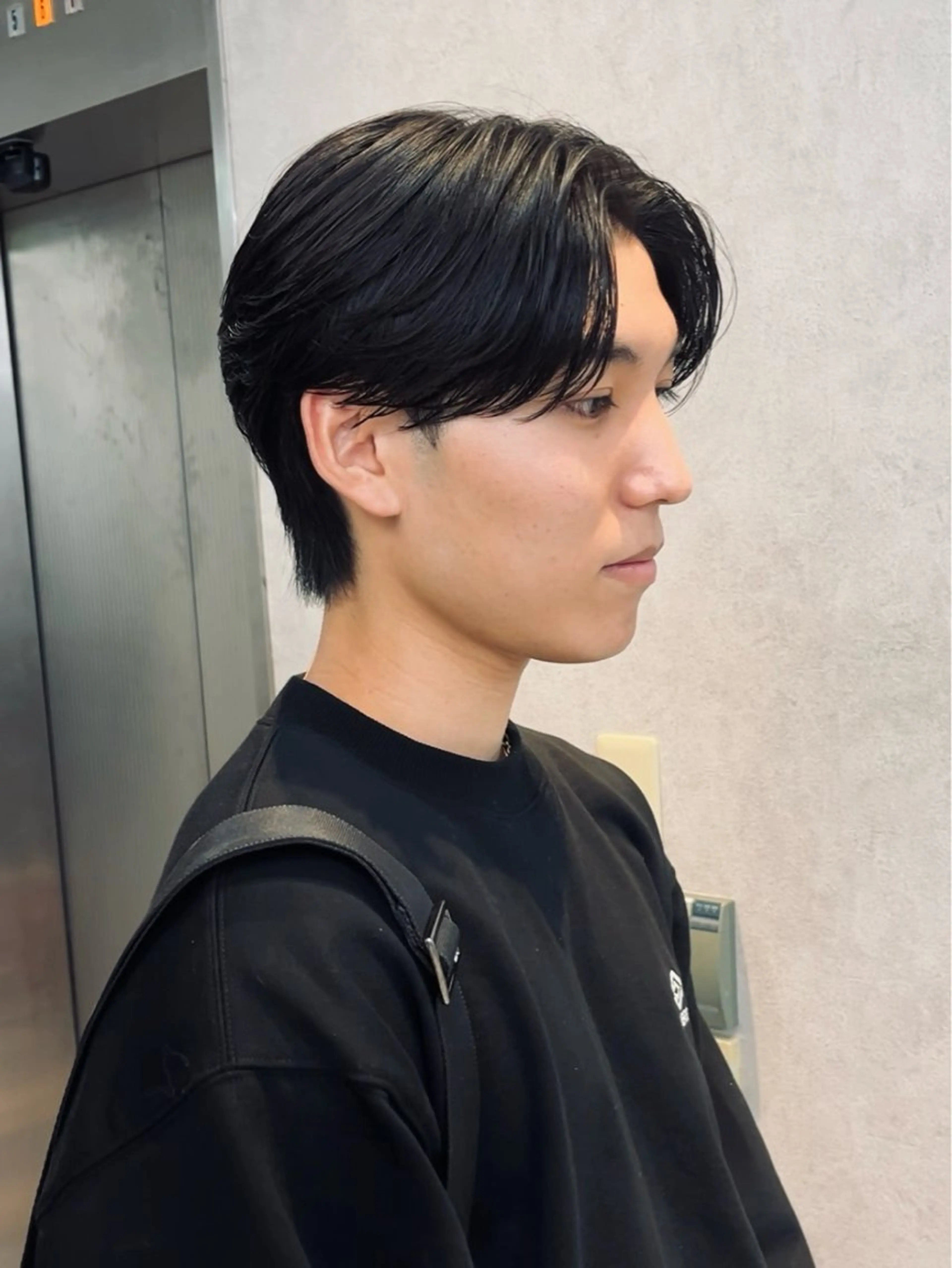 ショート カラー パーマ メンズ 石満 諒 メンズ縮毛矯正のヘアスタイル