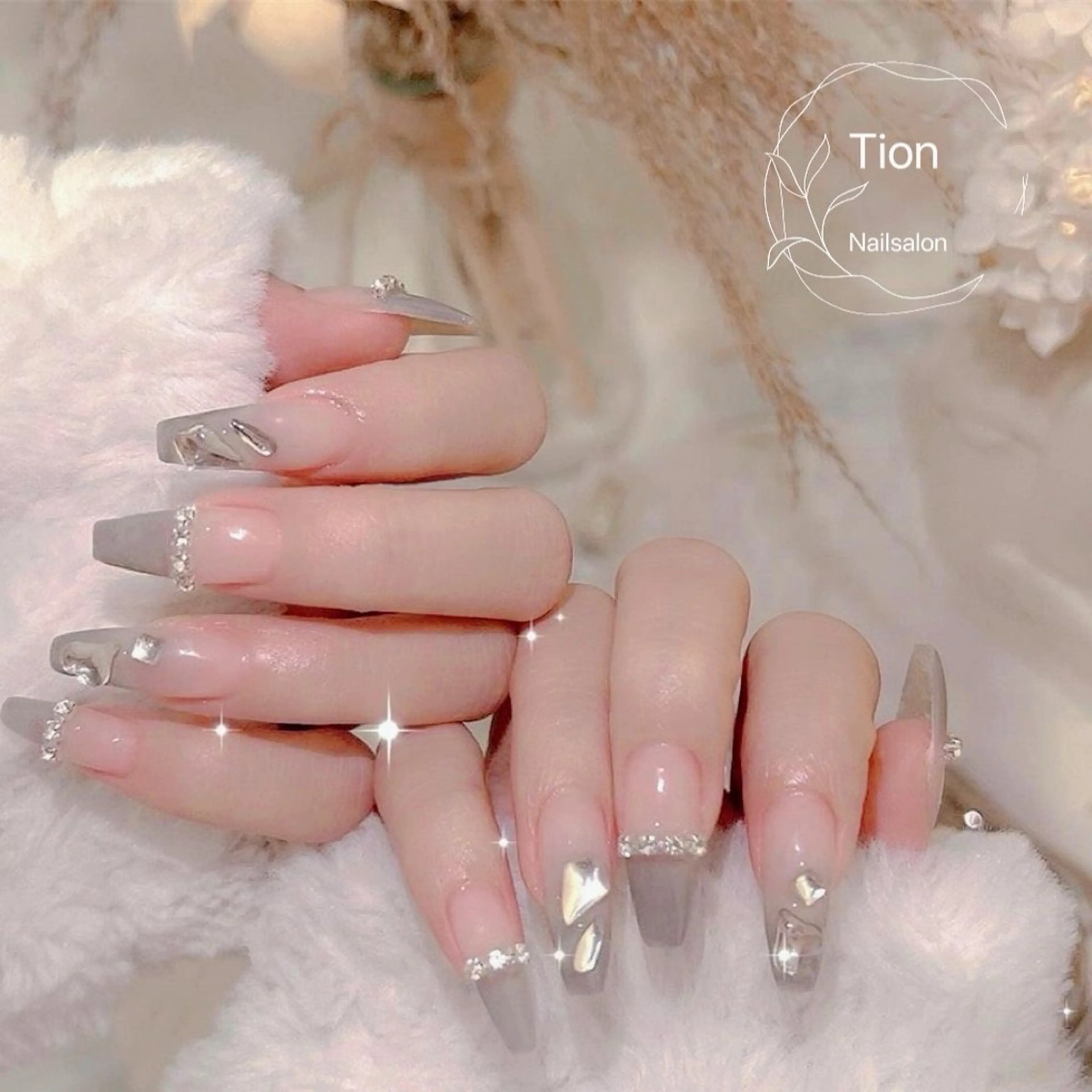 ネイル チークネイル 長さ出し フットネイル フレンチネイル ジェルネイル Nailsalon Tion　川崎店のネイルデザイン