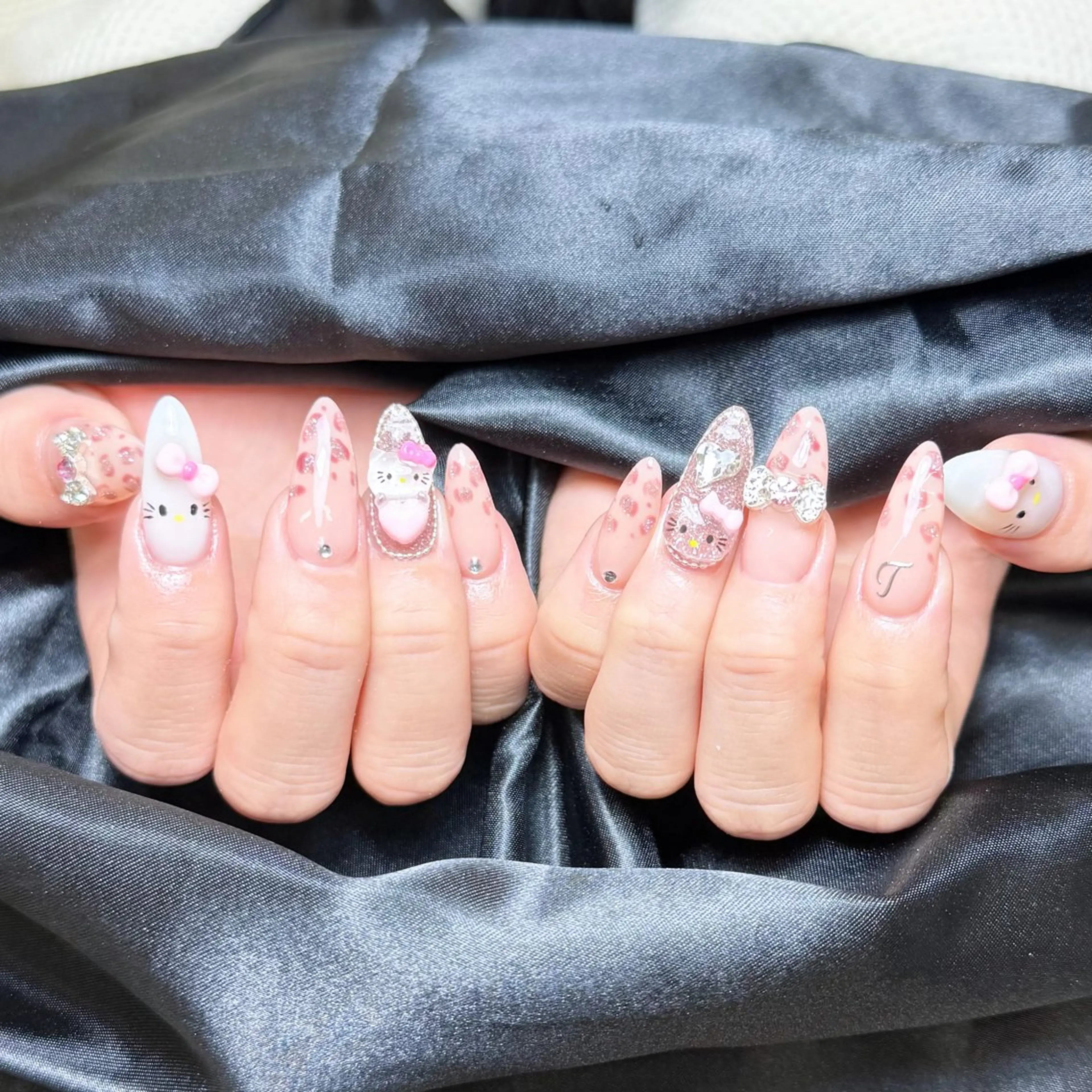 ネイル 韓国ネイル 持ち込み ニュアンスネイル ワンホンネイル ハンドネイル Mio Nailのネイルデザイン