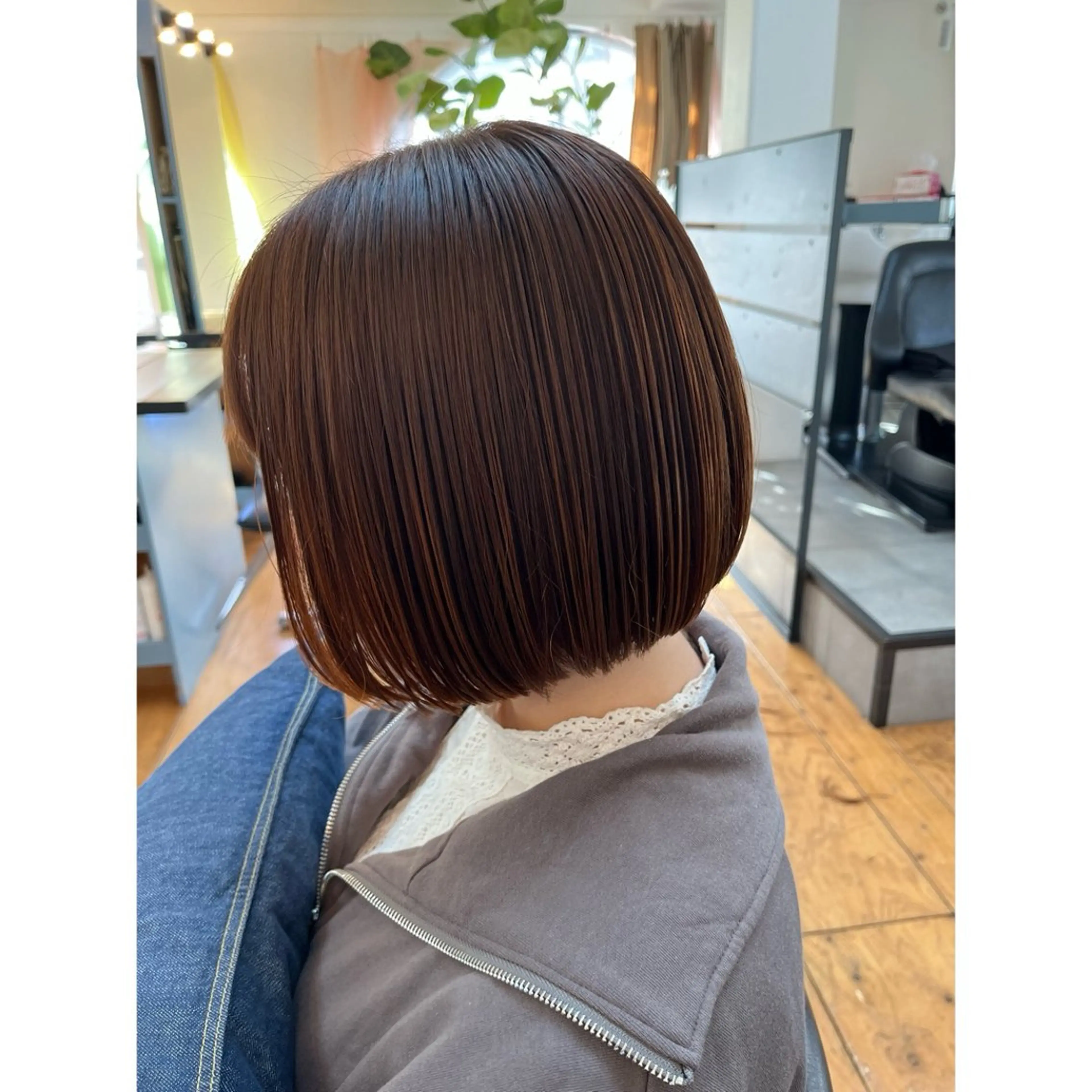 ミディアム カラー Lagom なかだのヘアスタイル