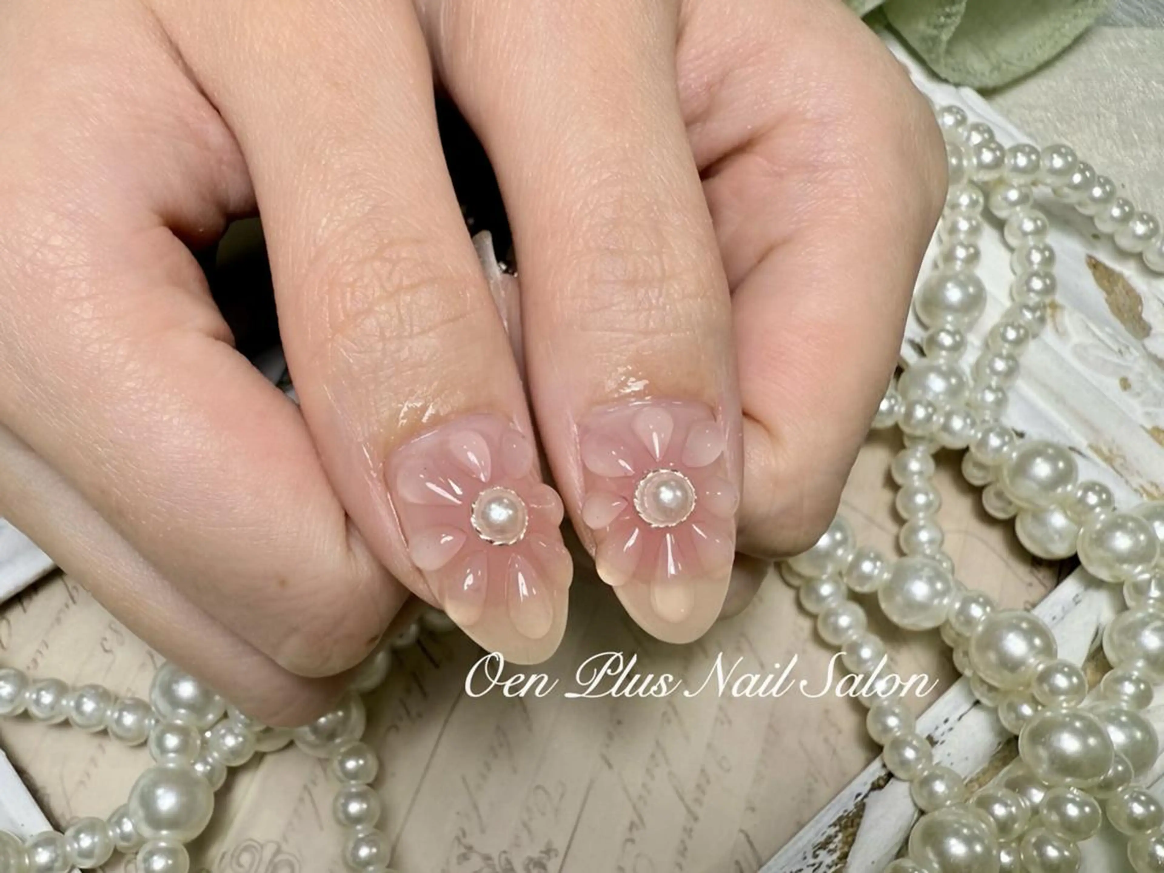 ネイル One plus あやのネイルデザイン