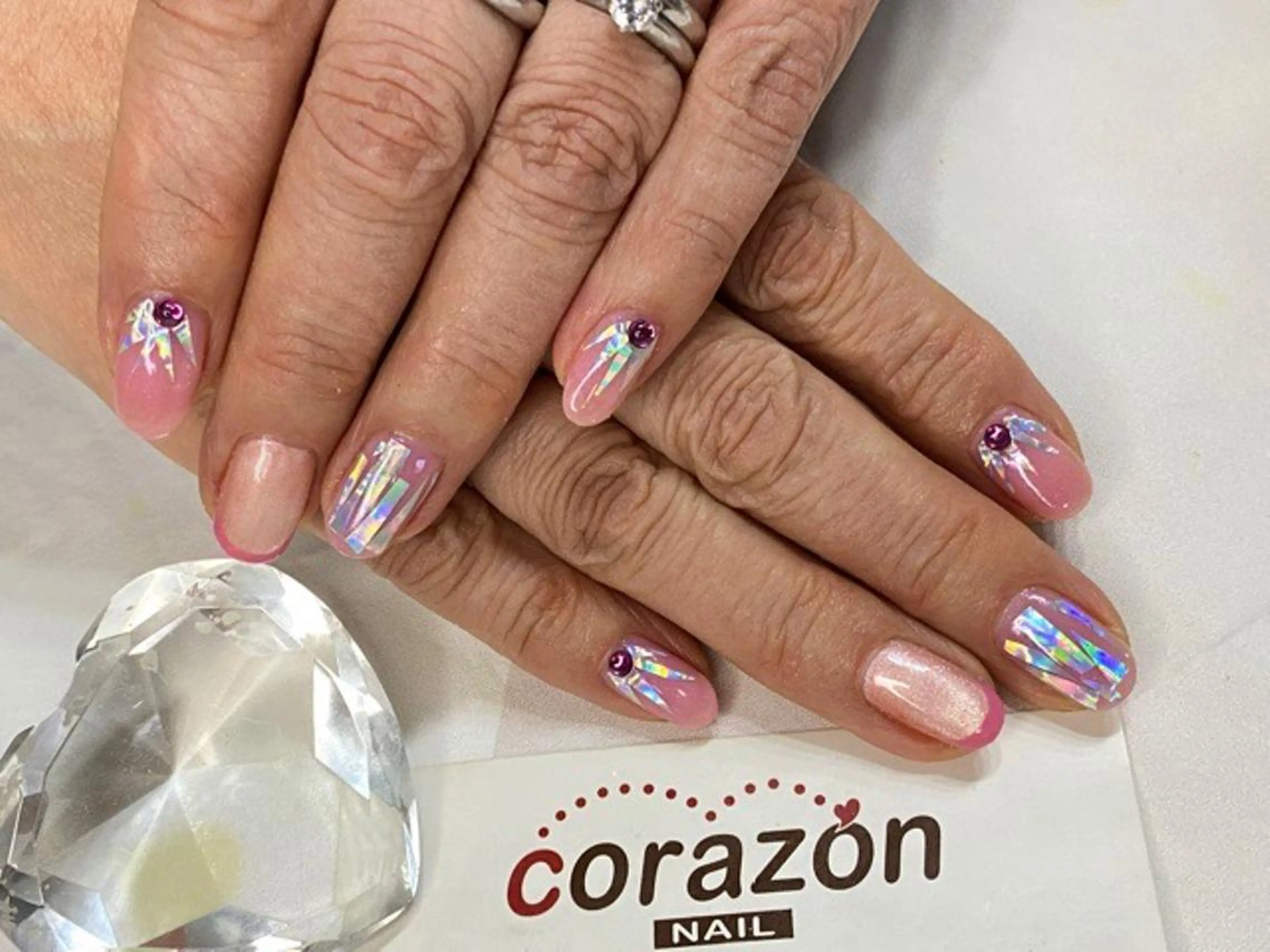 ネイル フレンチネイル マグネットネイル ワンカラーネイル ピンク ストーンネイル corazon所属・ネイリスト aicoのネイルデザイン