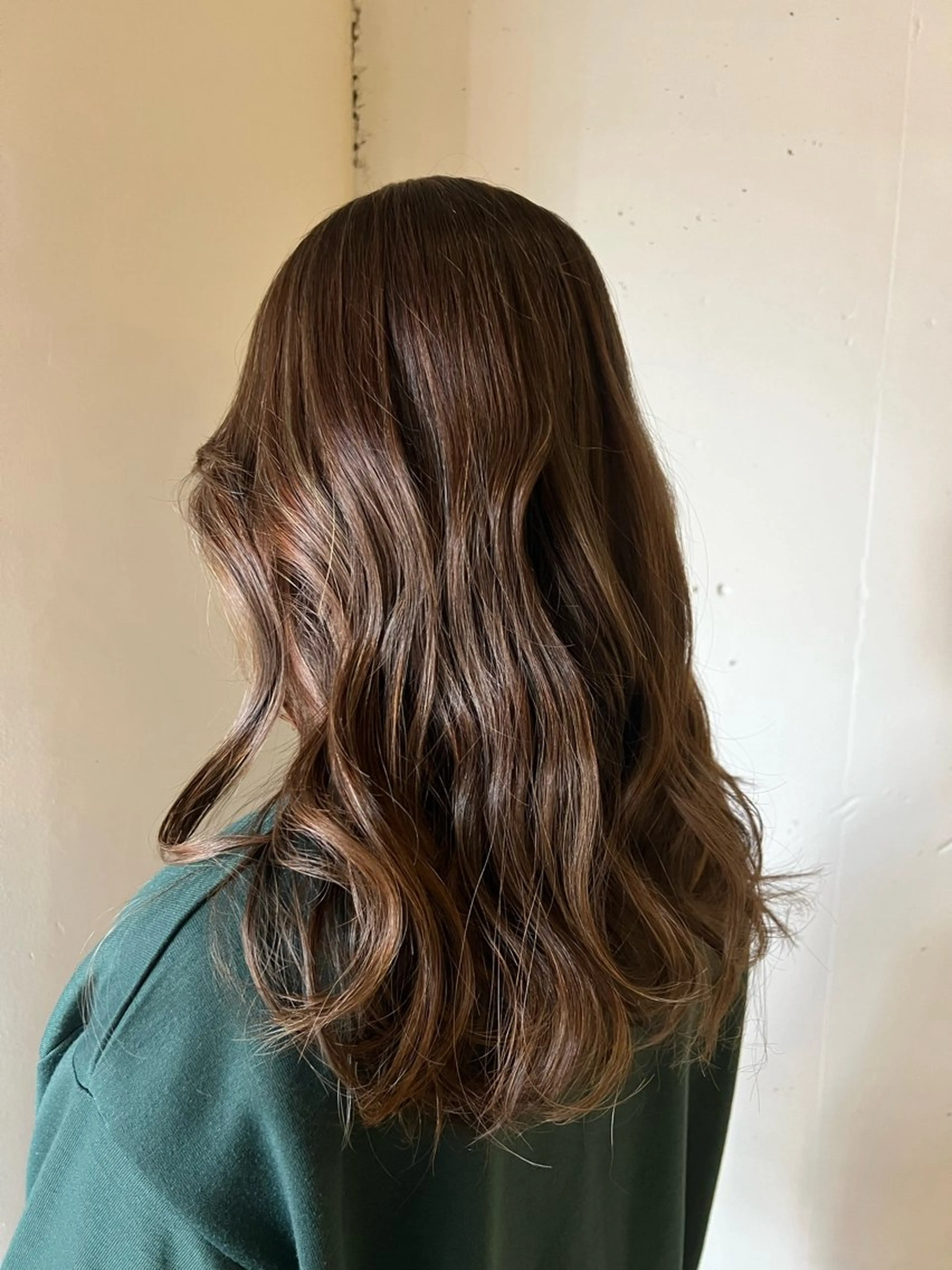 セミロング カラー ハイライトカラー ハイライト ヘアカラー トリートメント ヘッドスパ カラースペシャリスト しょう🧑🏼‍🎨のヘアスタイル