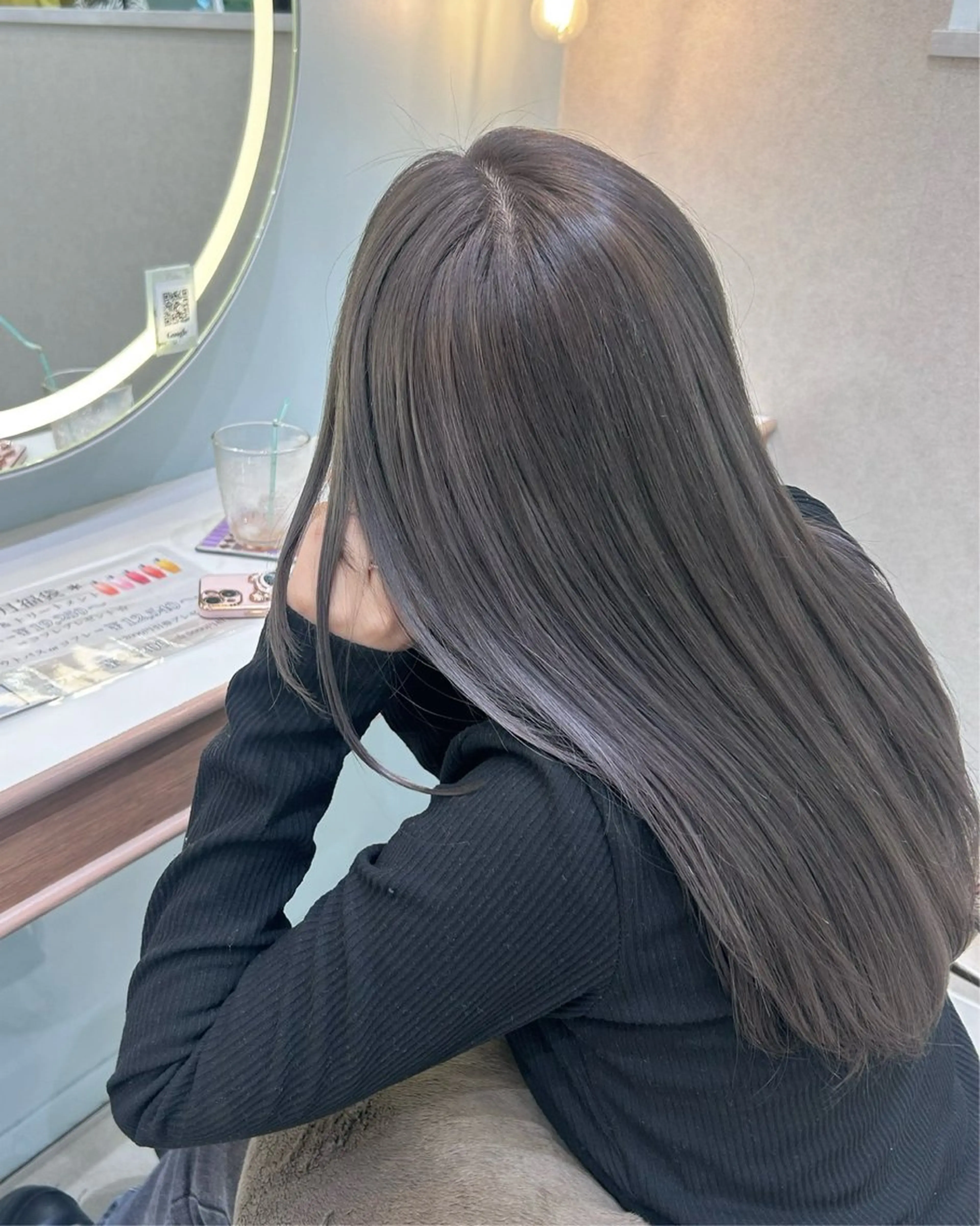 ロング カラー ハイトーン💗ピンク 🛼ベージュ🍀のヘアスタイル