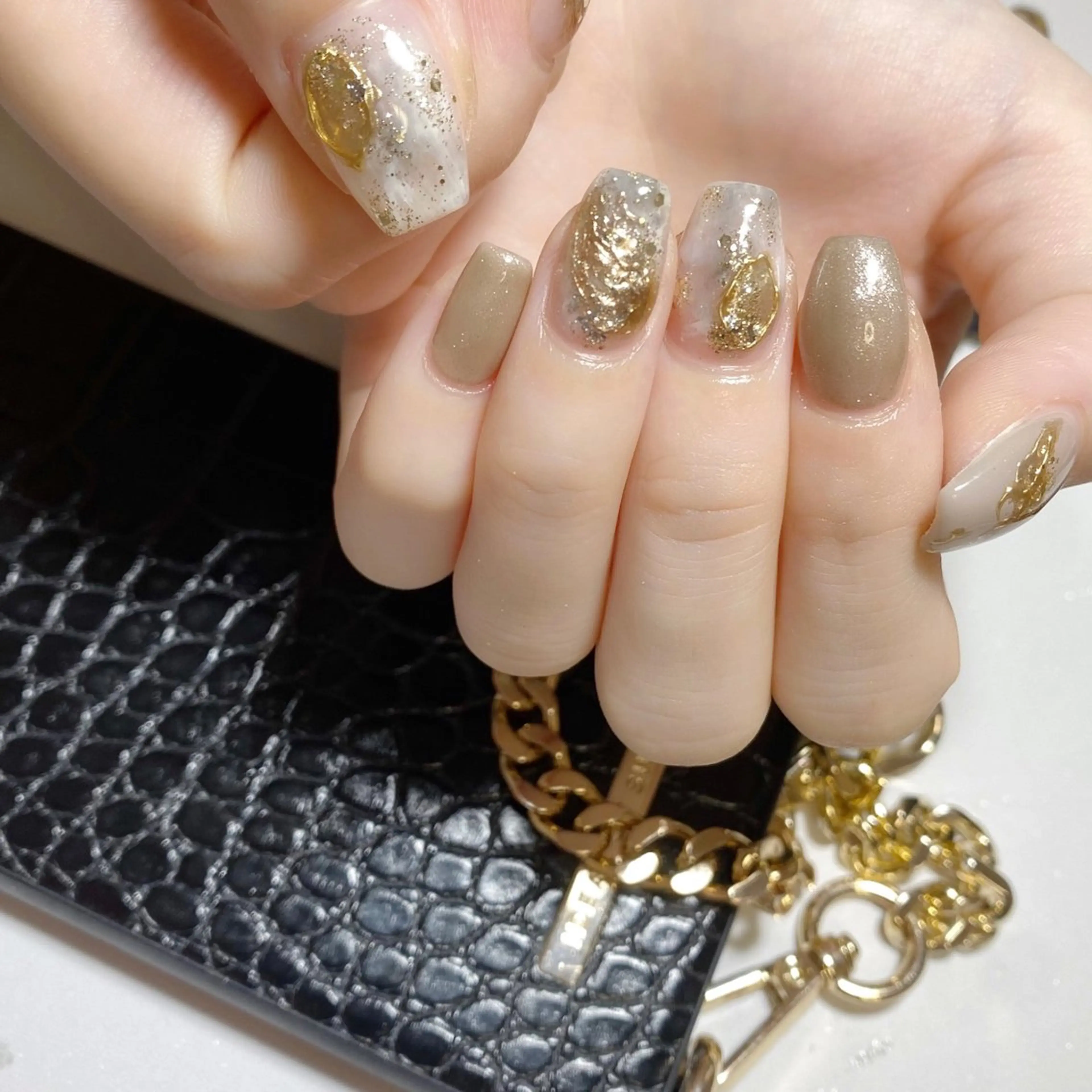 ネイル ハンドネイル CLALA 🌼kimikoのネイルデザイン