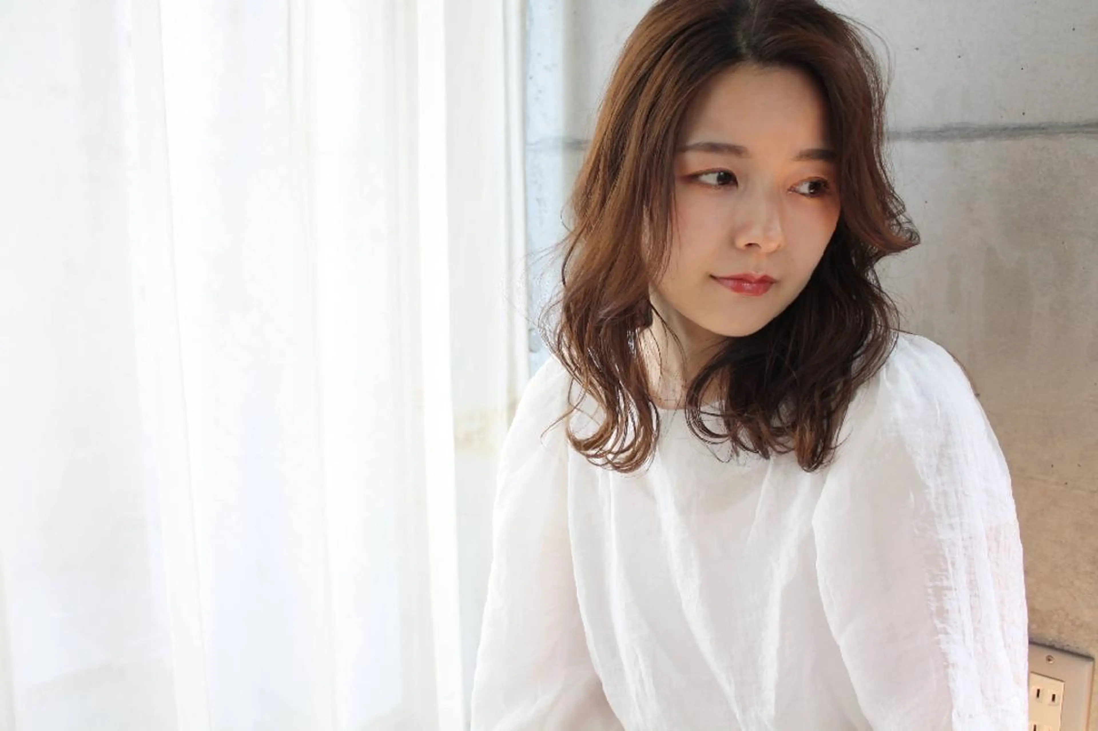 カラー ヘアカラー 芝智也／ ブリーチカラーのヘアスタイル