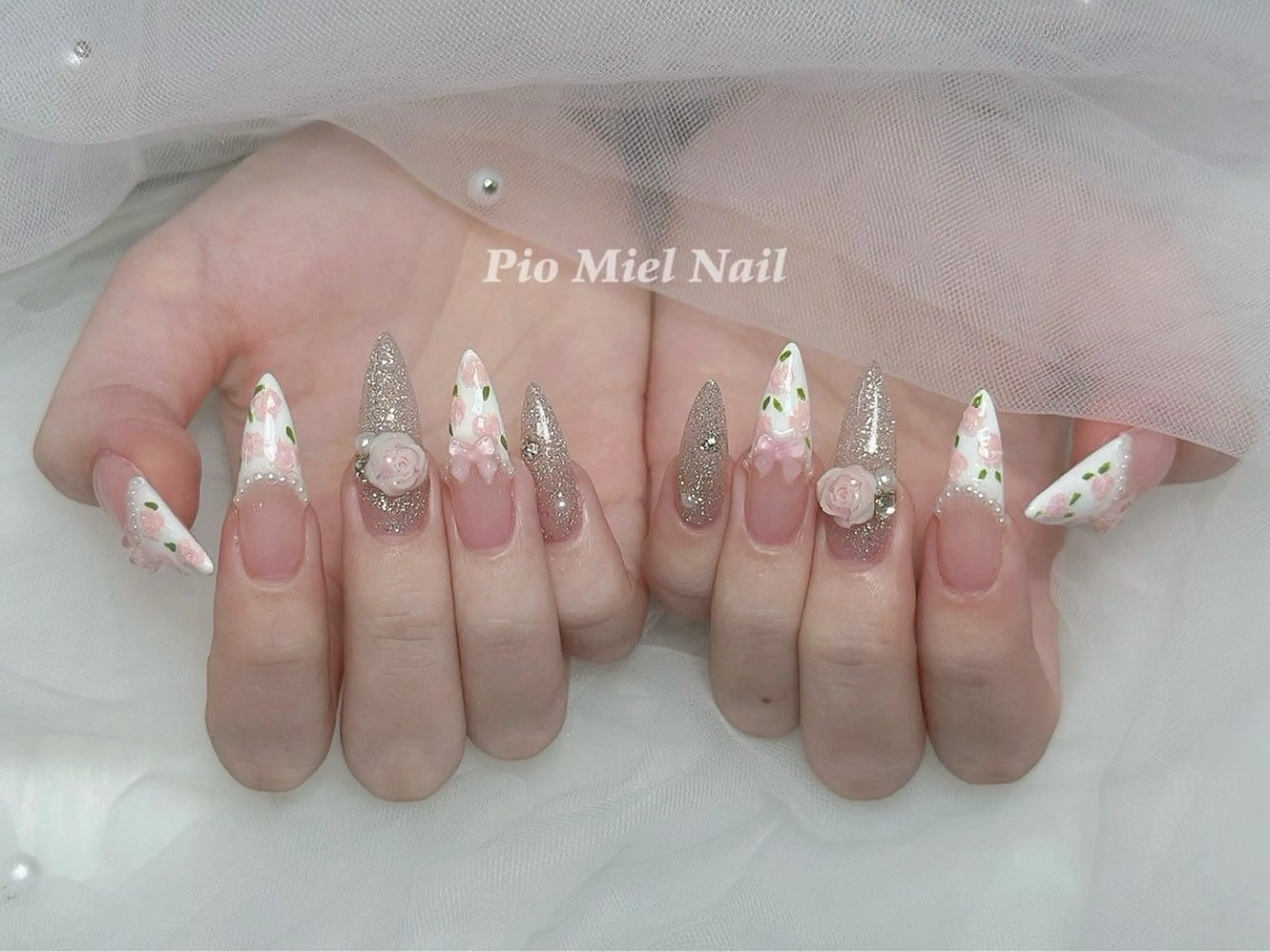 ネイル ハンドネイル HANA 長さだしのネイルデザイン