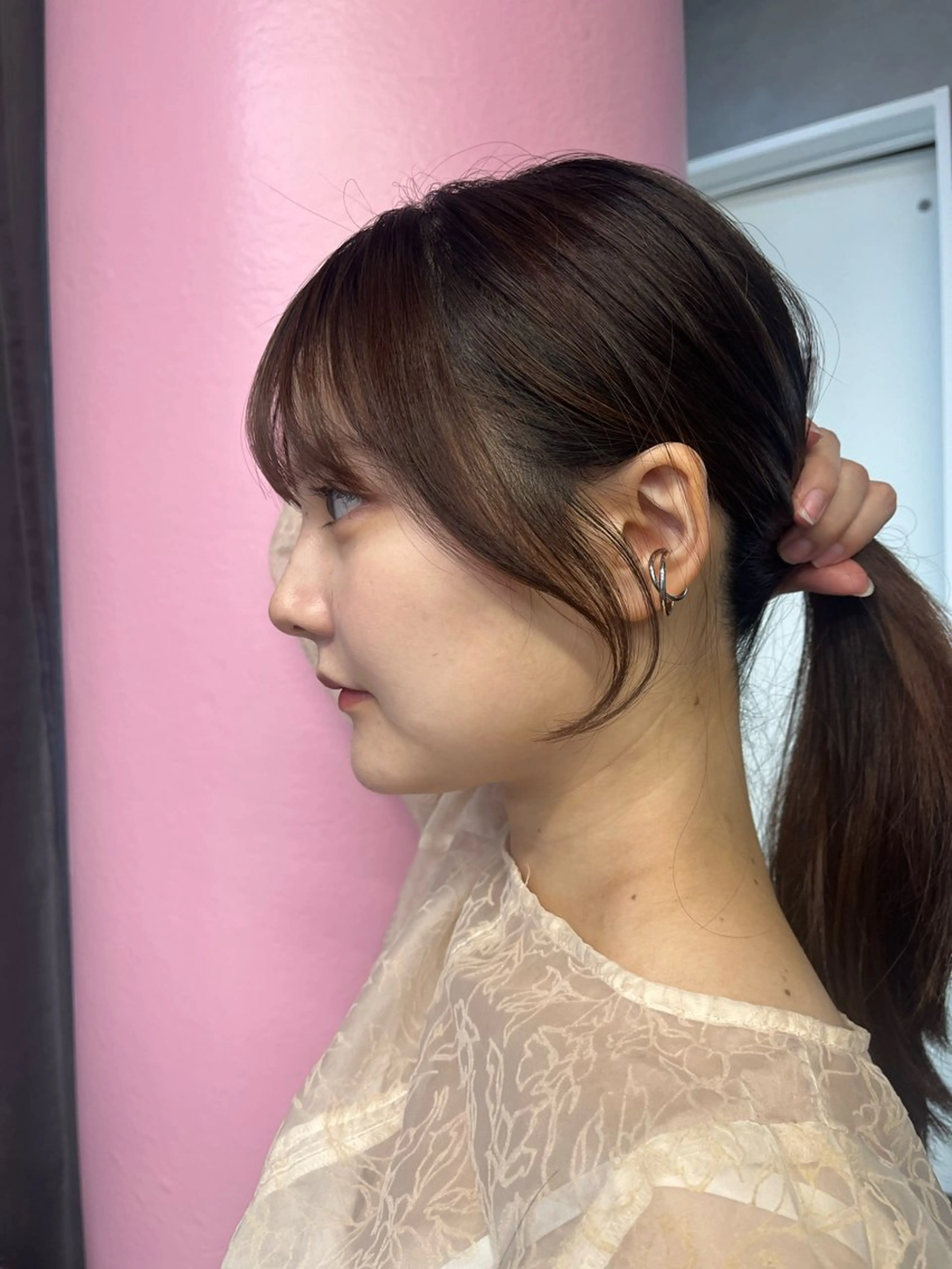 ミディアム 透明感/グレージュ /韓国レイヤー🪽のヘアスタイル