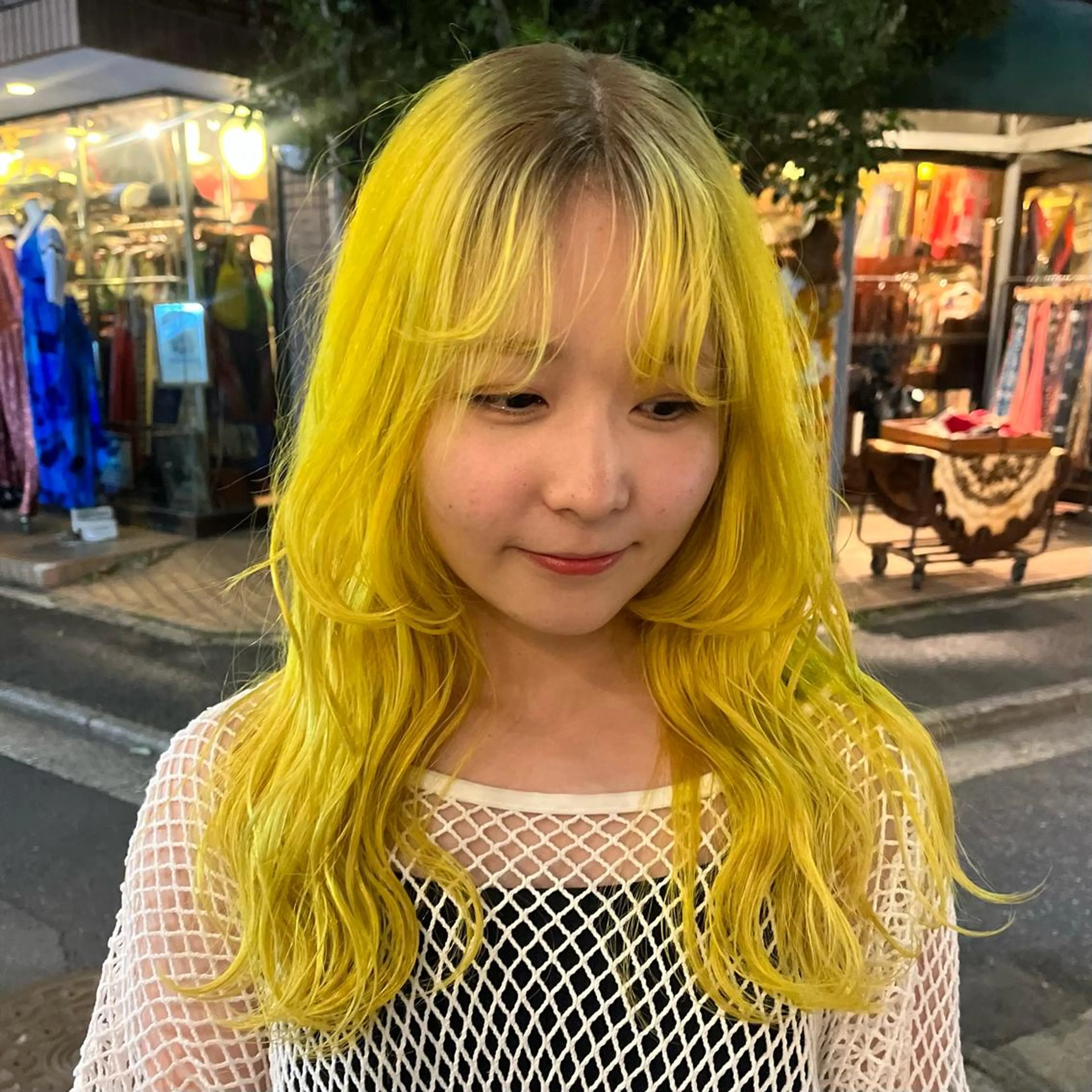 ロング カラー ベージュカラー イエローカラー ヘアカラー トリートメント ボブハイトーン🦖 デザインMAMIのヘアスタイル