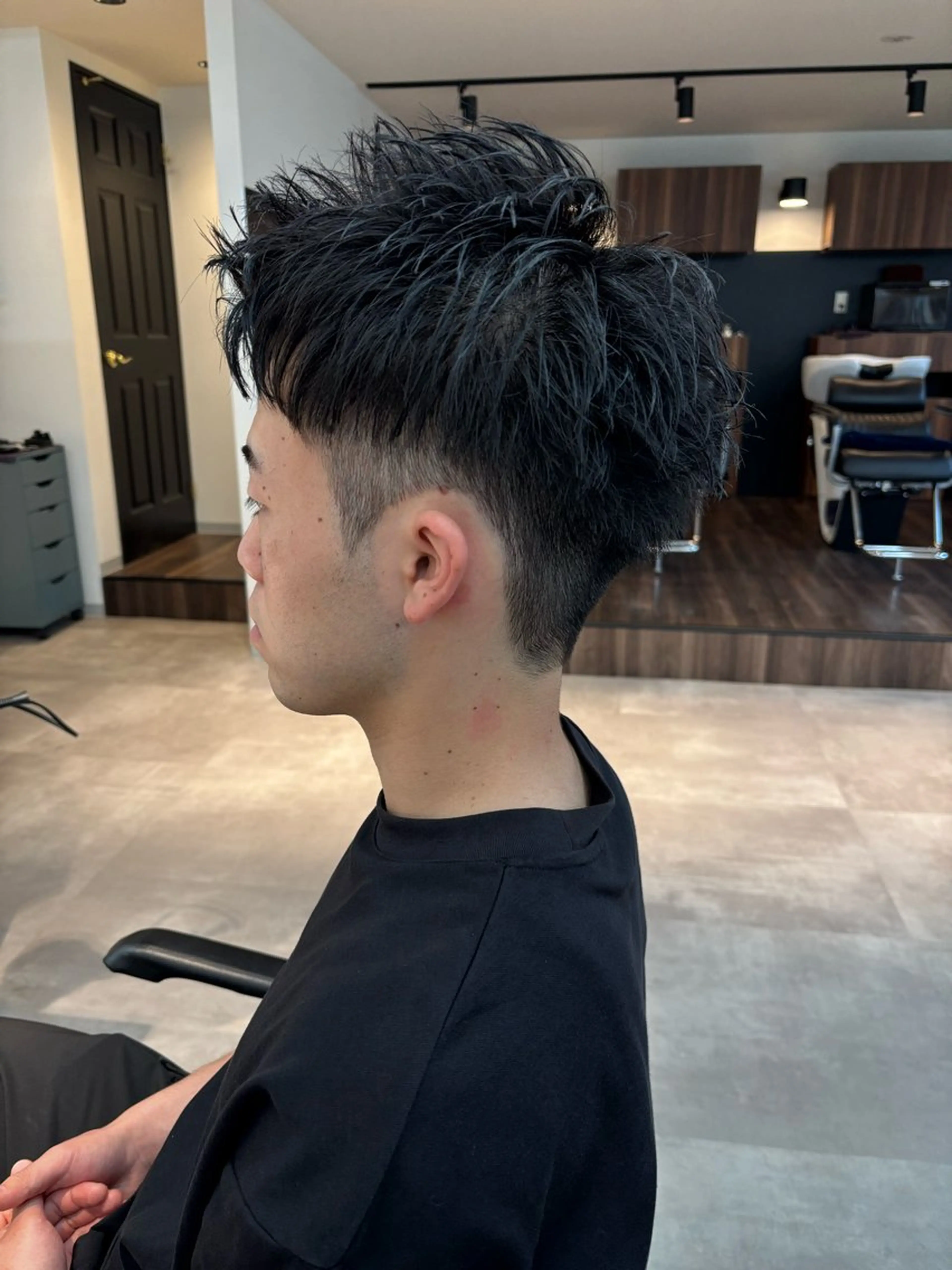 メンズ アップバング メンズショート カット 保立/フェザーパーマ /メンズカット千葉のヘアスタイル