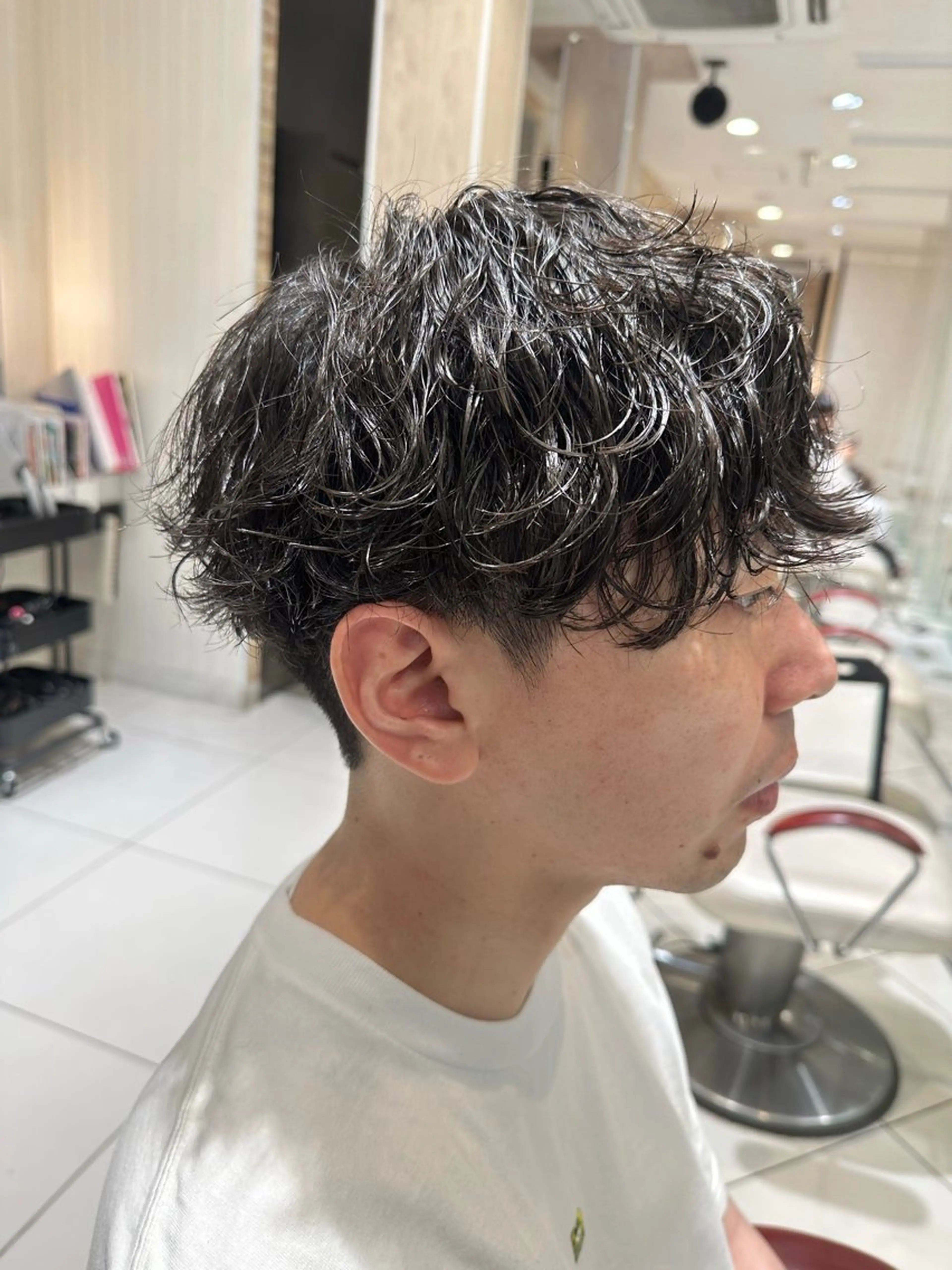 ショート パーマ メンズ フェザーパーマ メンズパーマ ニュアンスパーマ 💈メンズ特化 美容師サキ💈のヘアスタイル