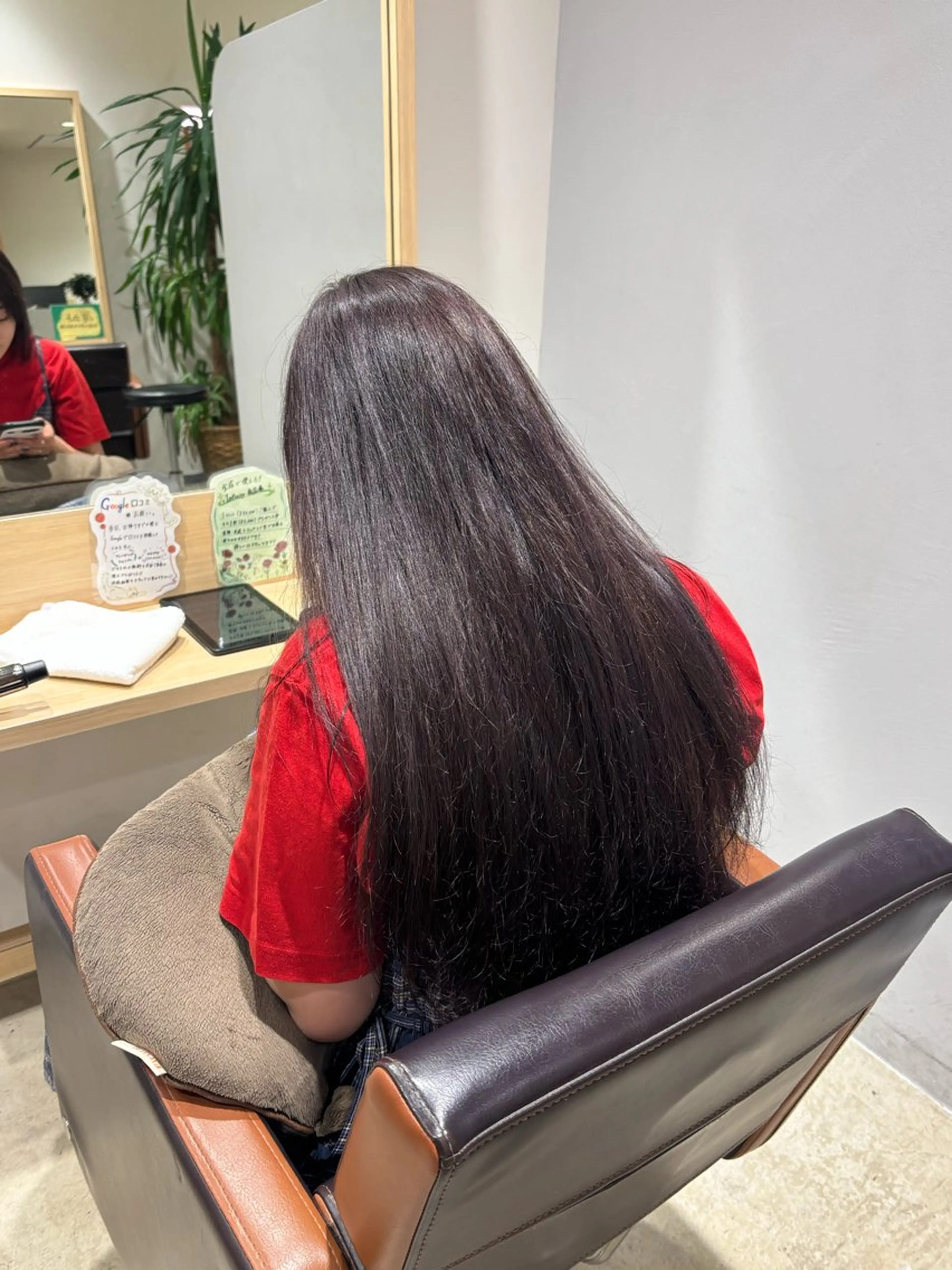 ロング カラー ヘアカラー 日野 鈴のヘアスタイル