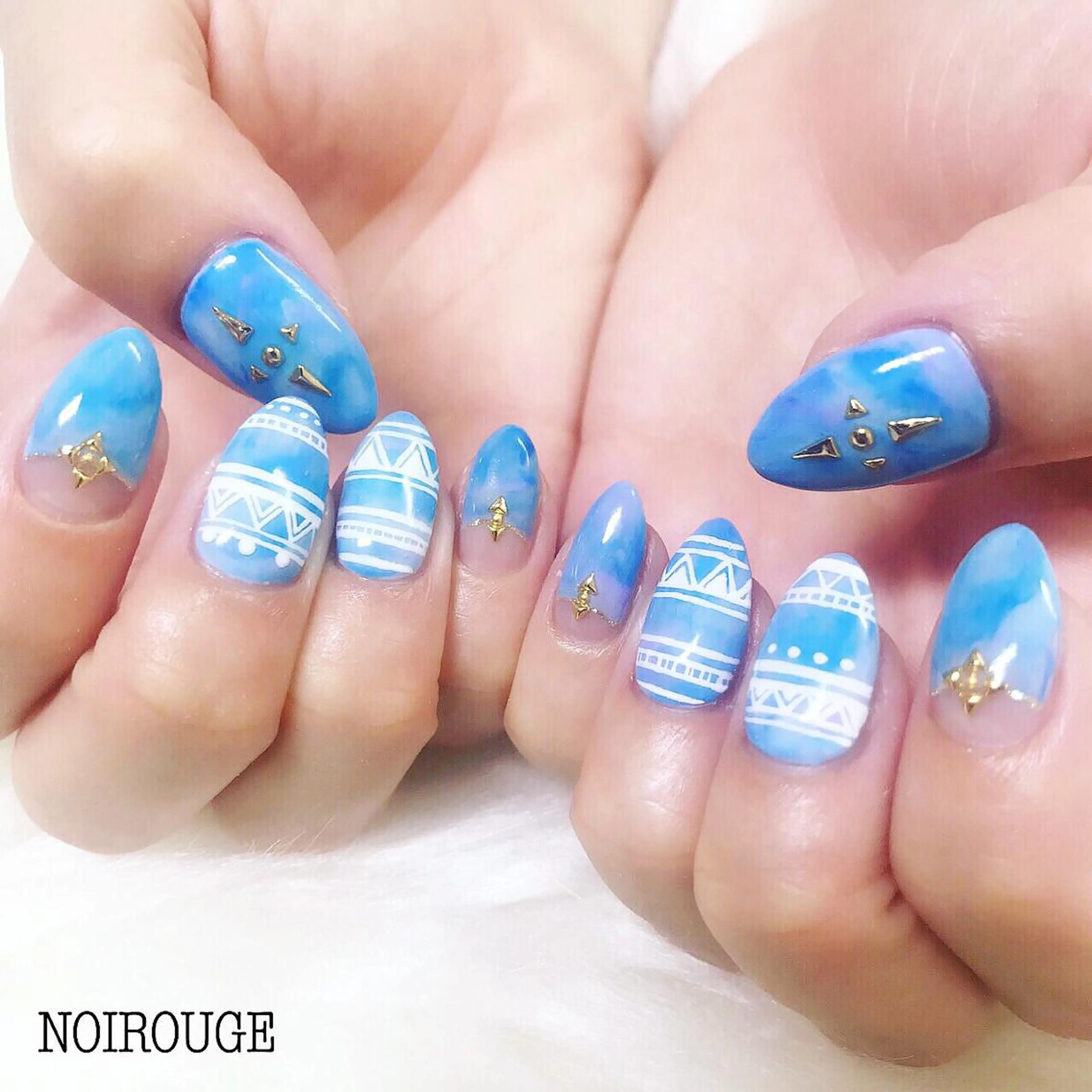 ネイル NOIROUGE所属・NOI ROUGEのネイルデザイン