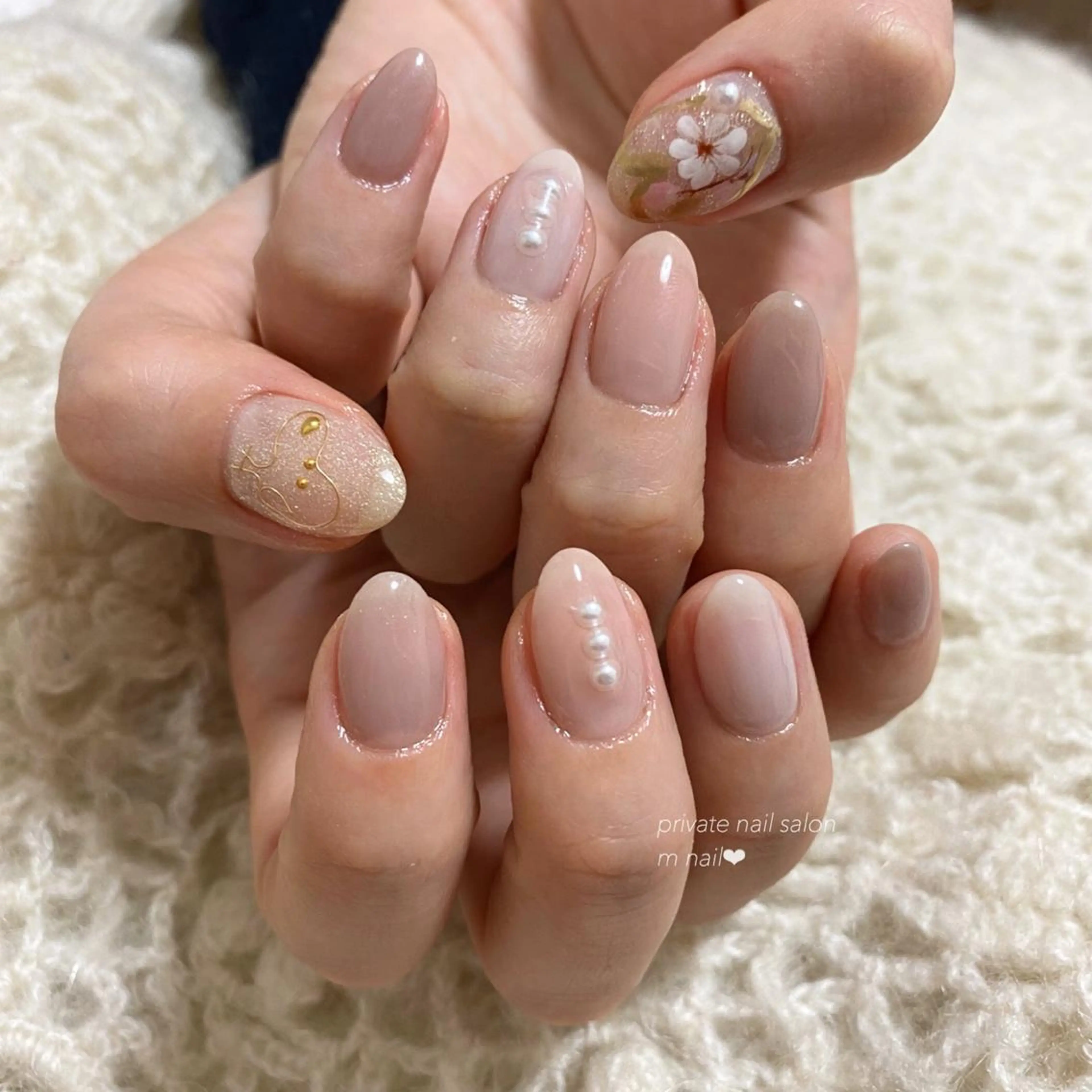 ネイル フラワーネイル バレンタイン ハンドネイル 小河原 舞のネイルデザイン