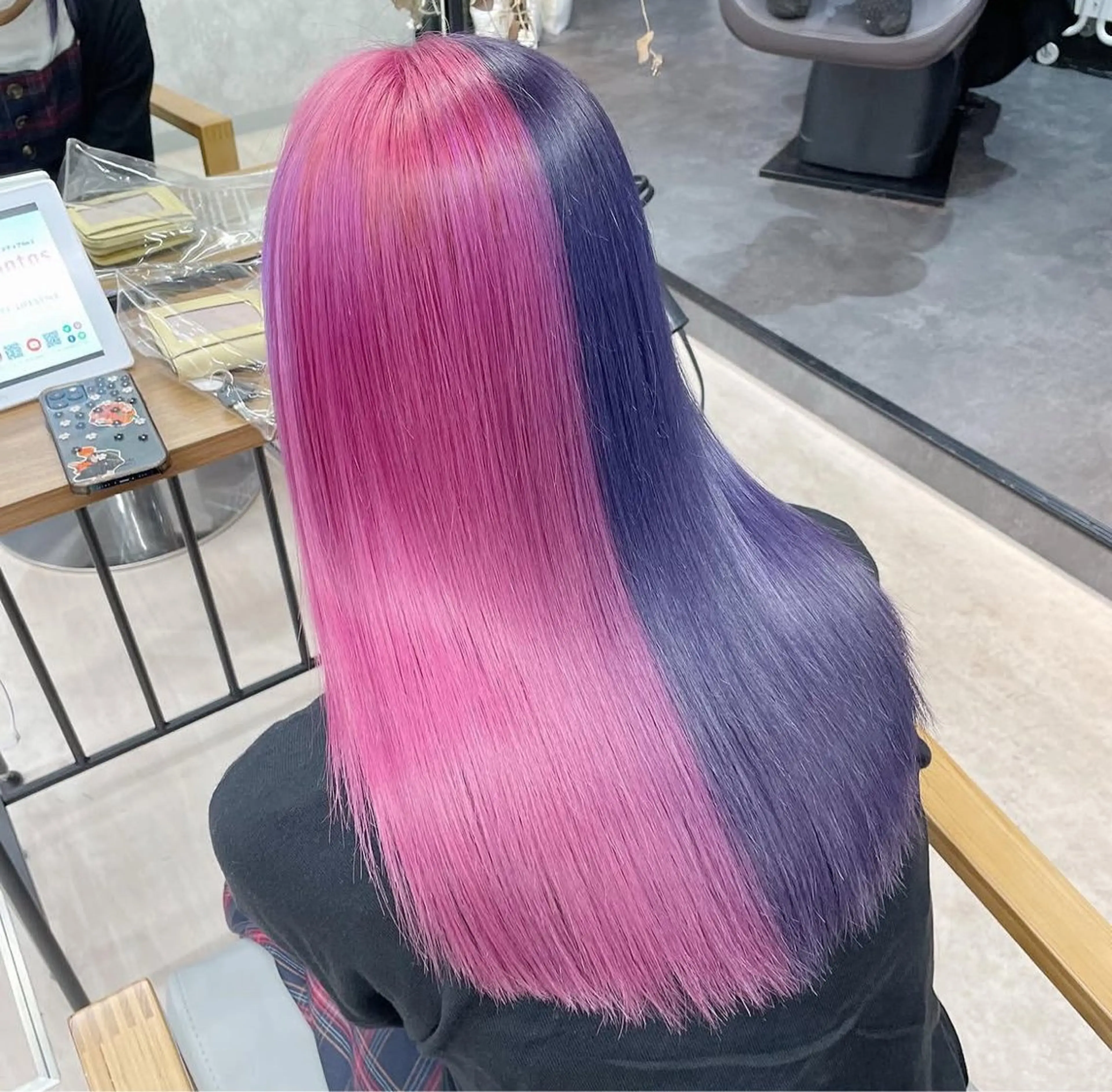 カラー まえの みほのヘアスタイル