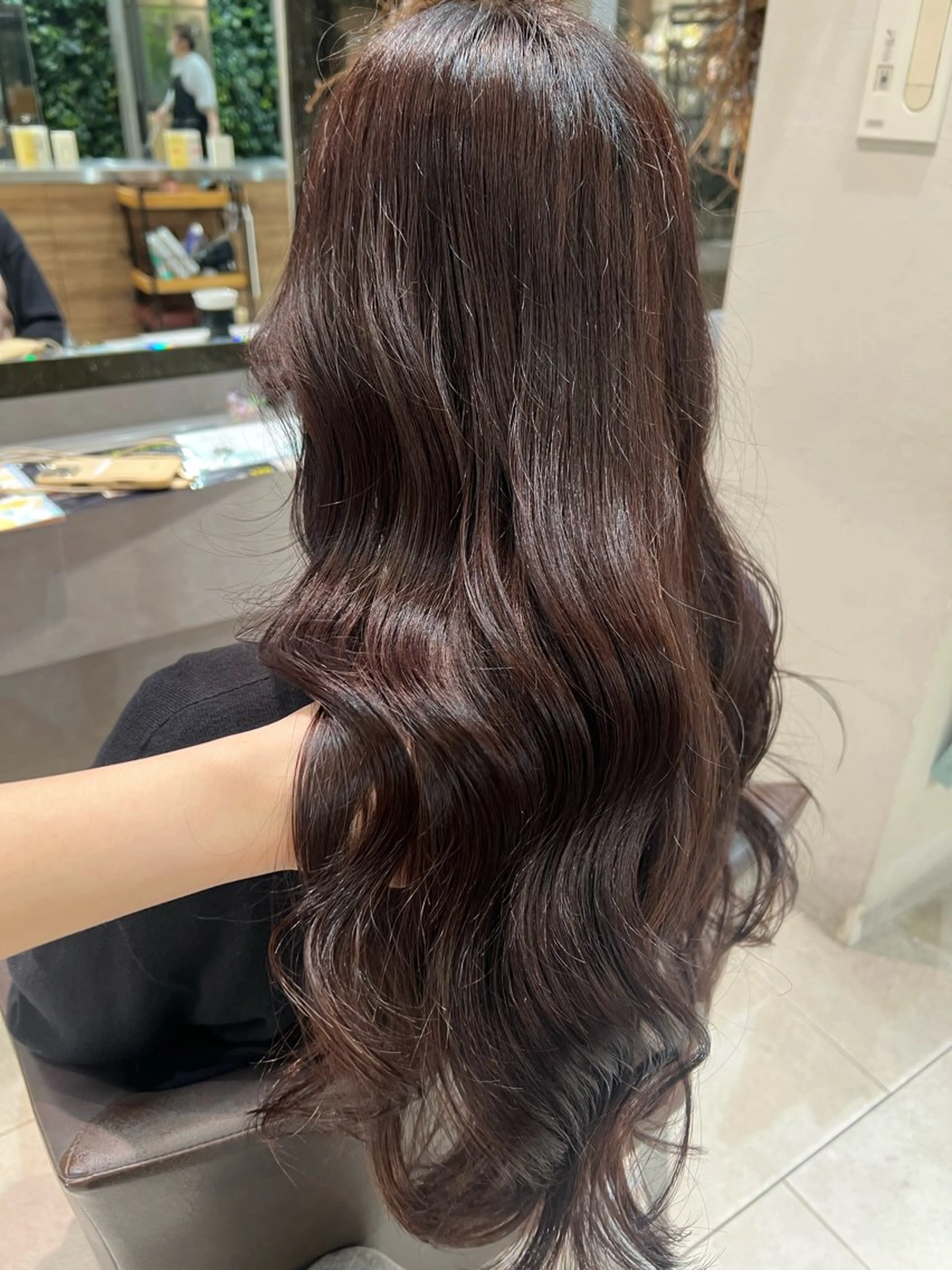 ロング カラー ヘアカラー 🫧Ai/ ロロネー森ノ宮💖のヘアスタイル