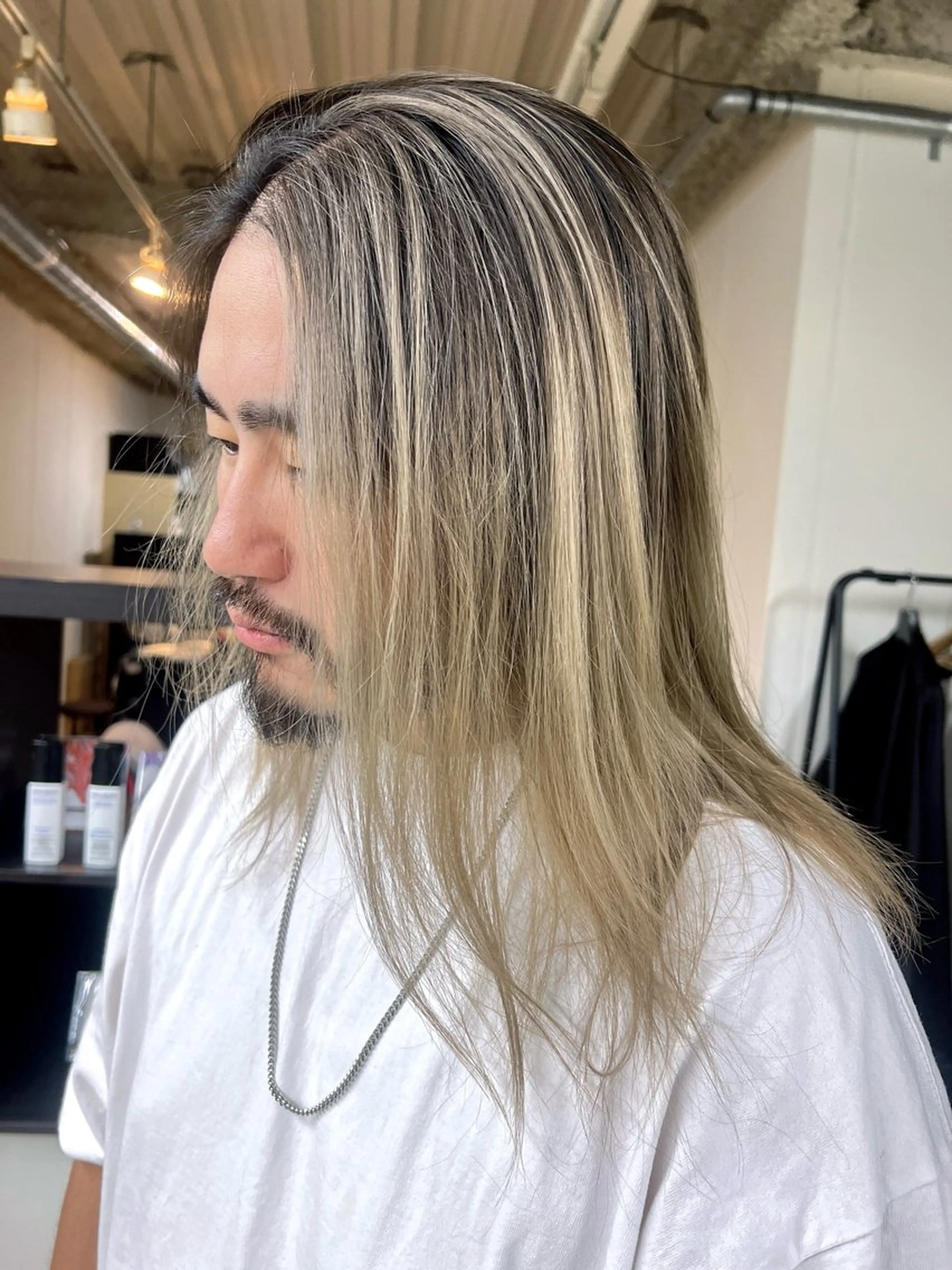 ロング 外国人風カラー レイヤーカット 髪質改善/透明感 プライベートサロンのヘアスタイル