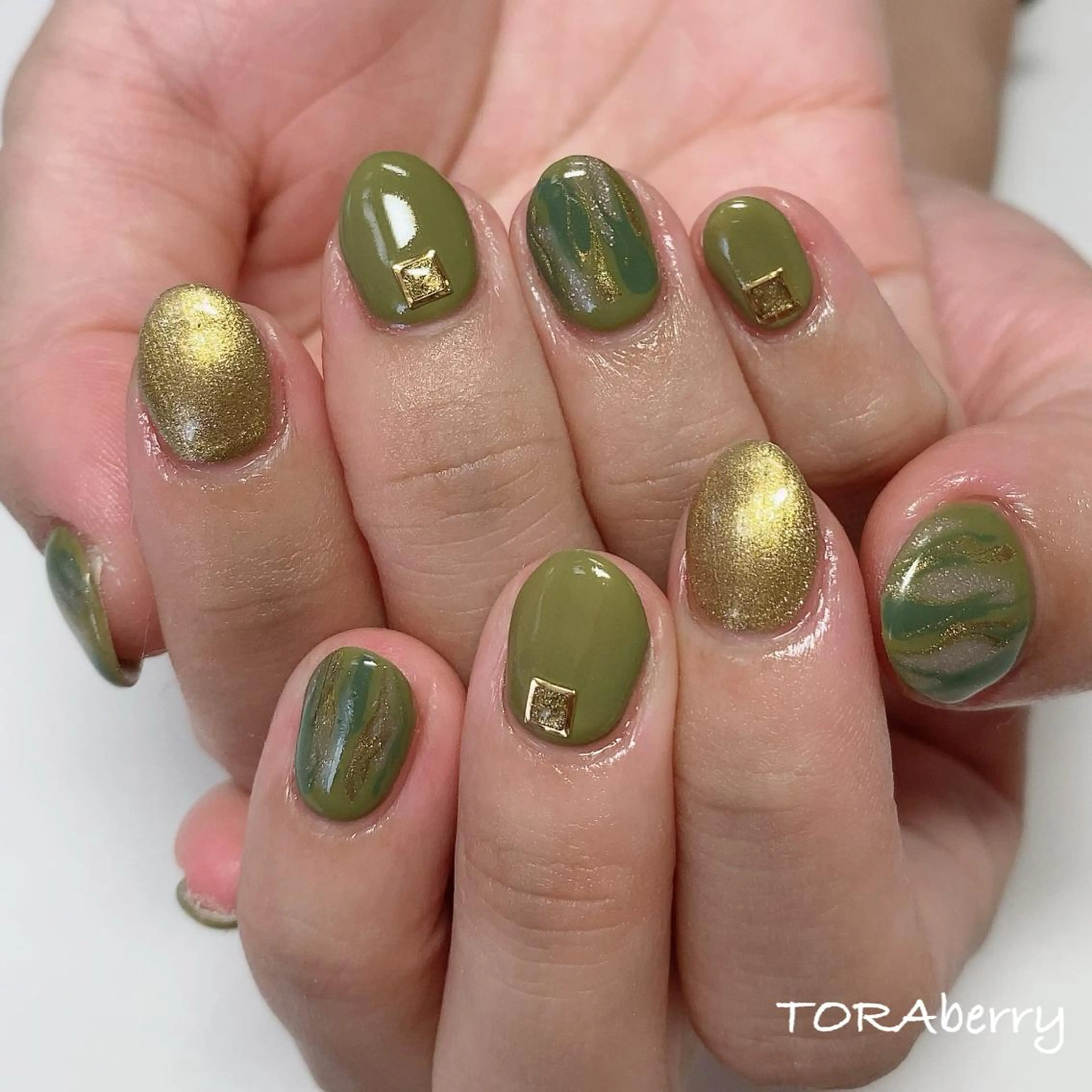 ネイル ニュアンスネイル ハンドネイル ネイリスト なつみのネイルデザイン