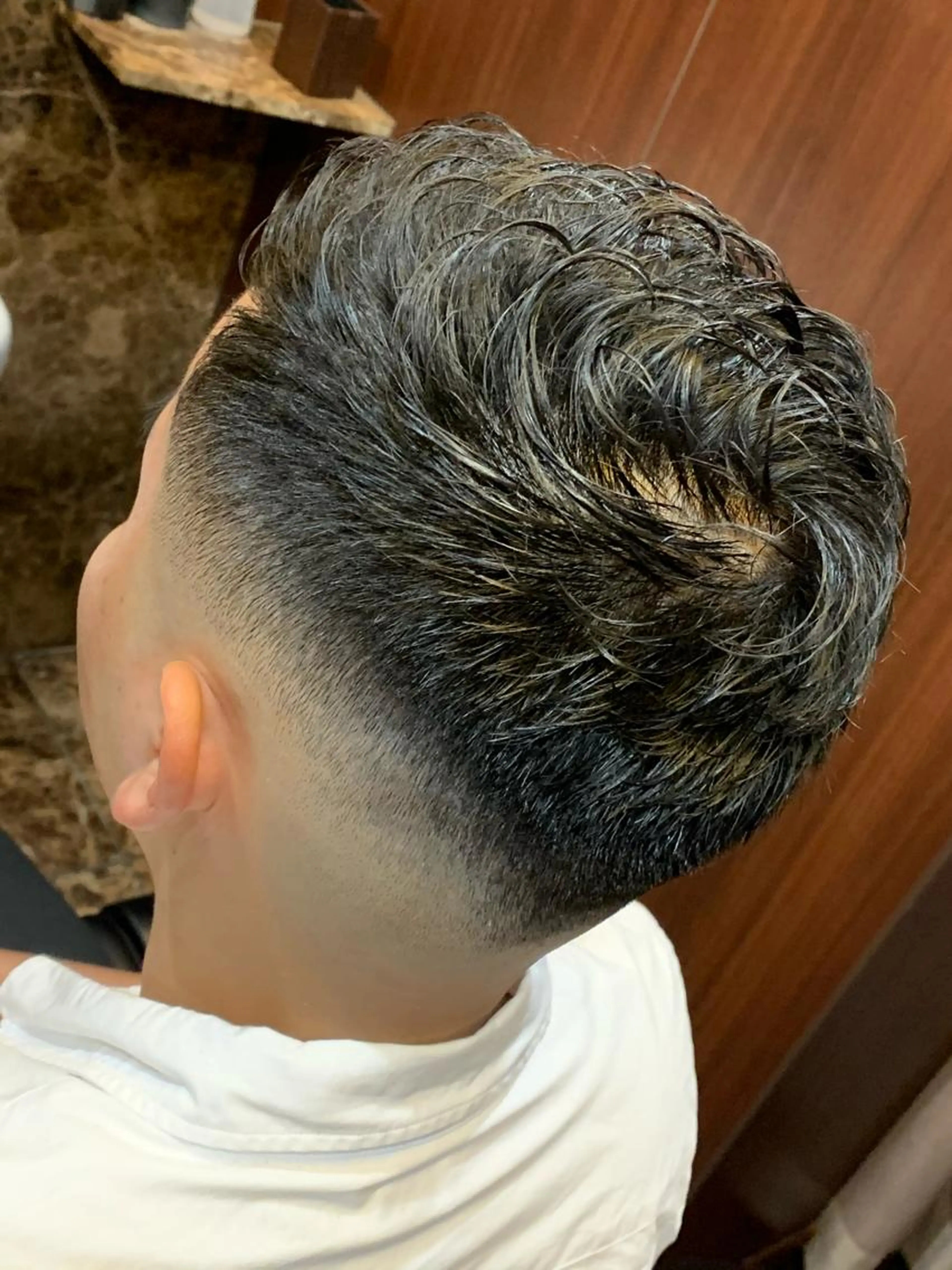 「朝限定」朝フェード！！朝からスッキリ刈り上げ！！フェードカットの方のみ限定。💇‍♂️💇‍♂️💇‍♂️💇‍♂️の写真