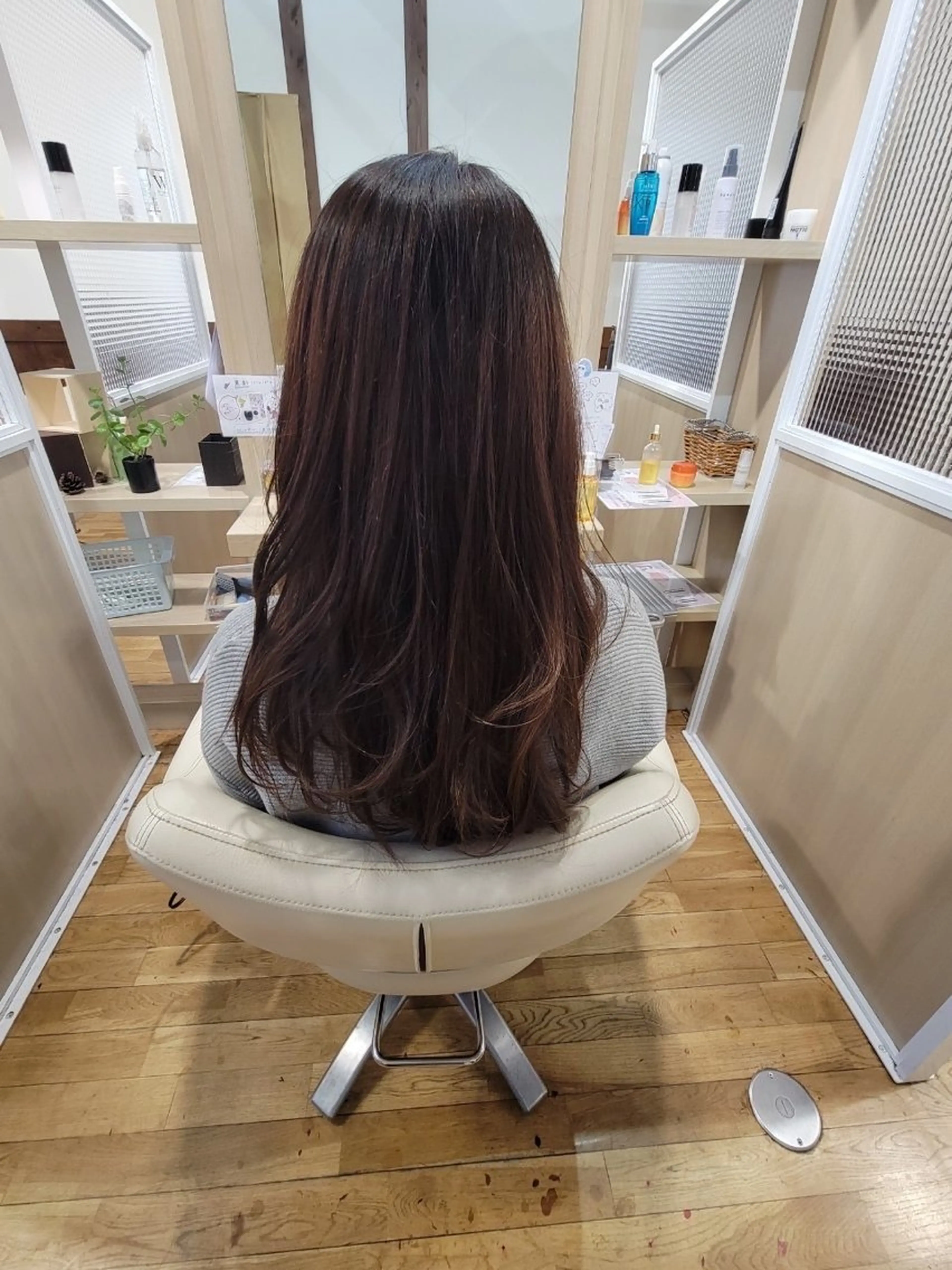 高濃度水素艶髪カラー+トリートメント+シャンプーブローの写真