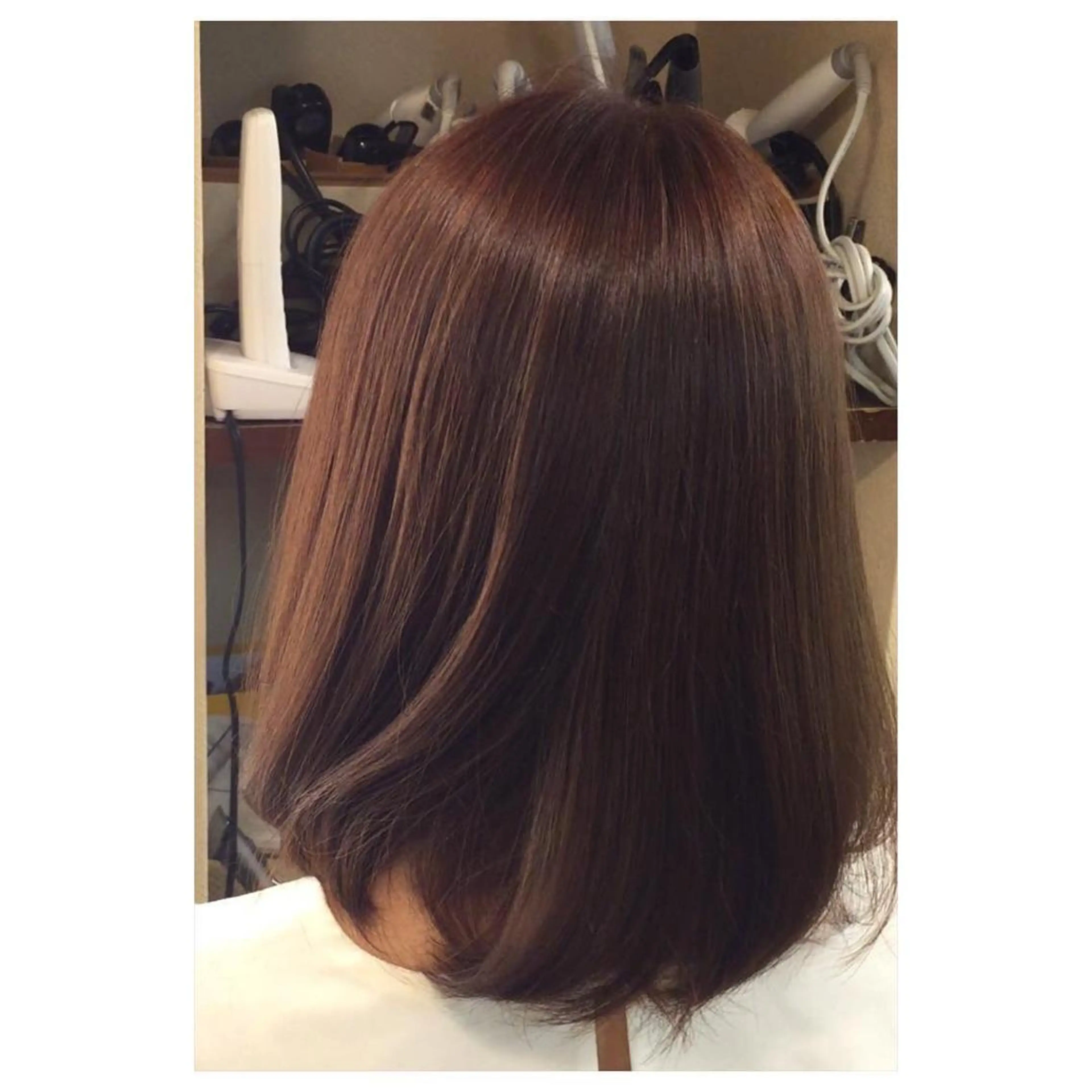 ミディアム カラー アッシュ アッシュブラック 黒髪 ブルーカラー ブルージュ パーソナルカラー診断 できます　木曽　主博のヘアスタイル