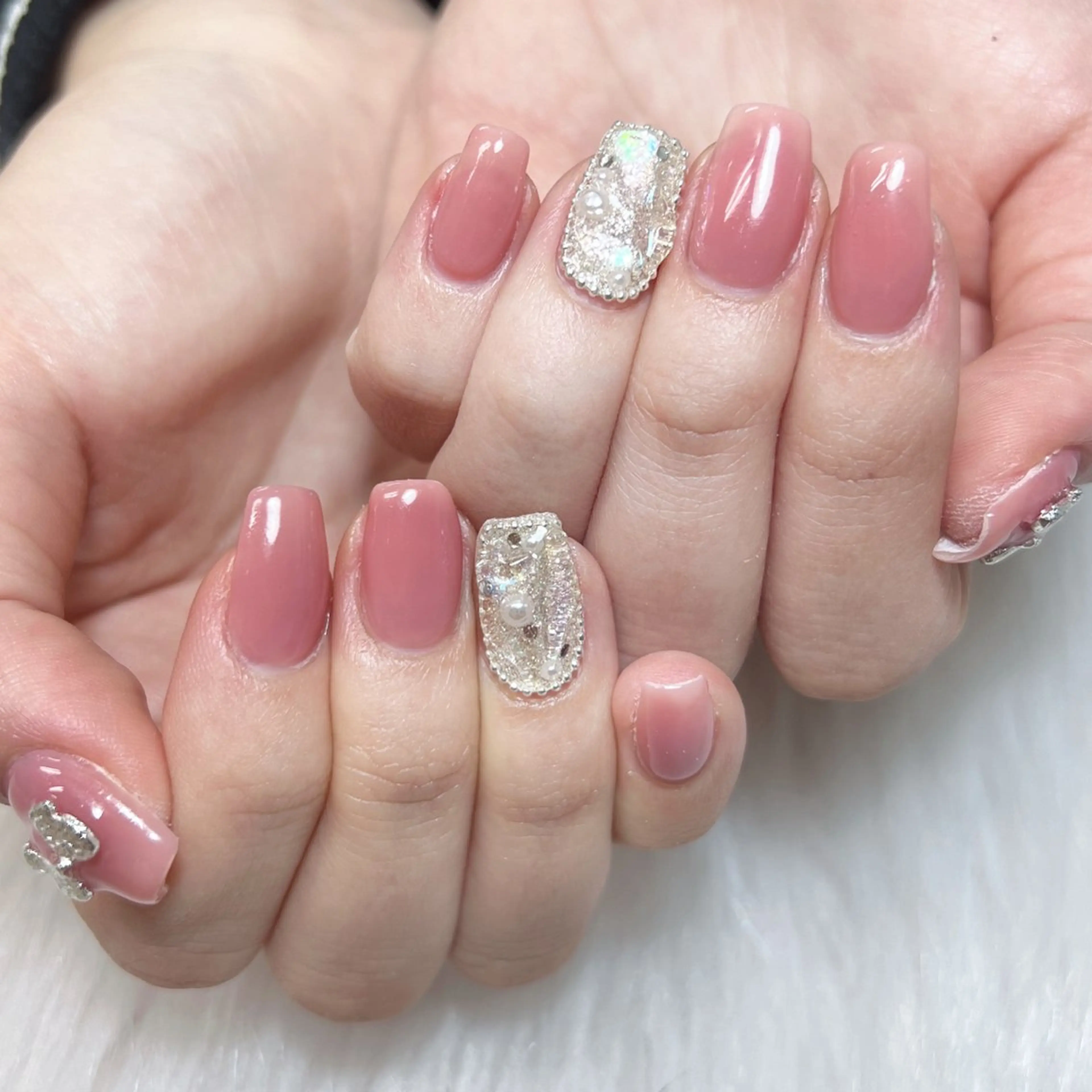 メンズ ネイル メンズ韓国風 アートネイル オーロラネイル ガーリー キラキラネイル ハンドネイル Nail salon 木にいるのネイルデザイン