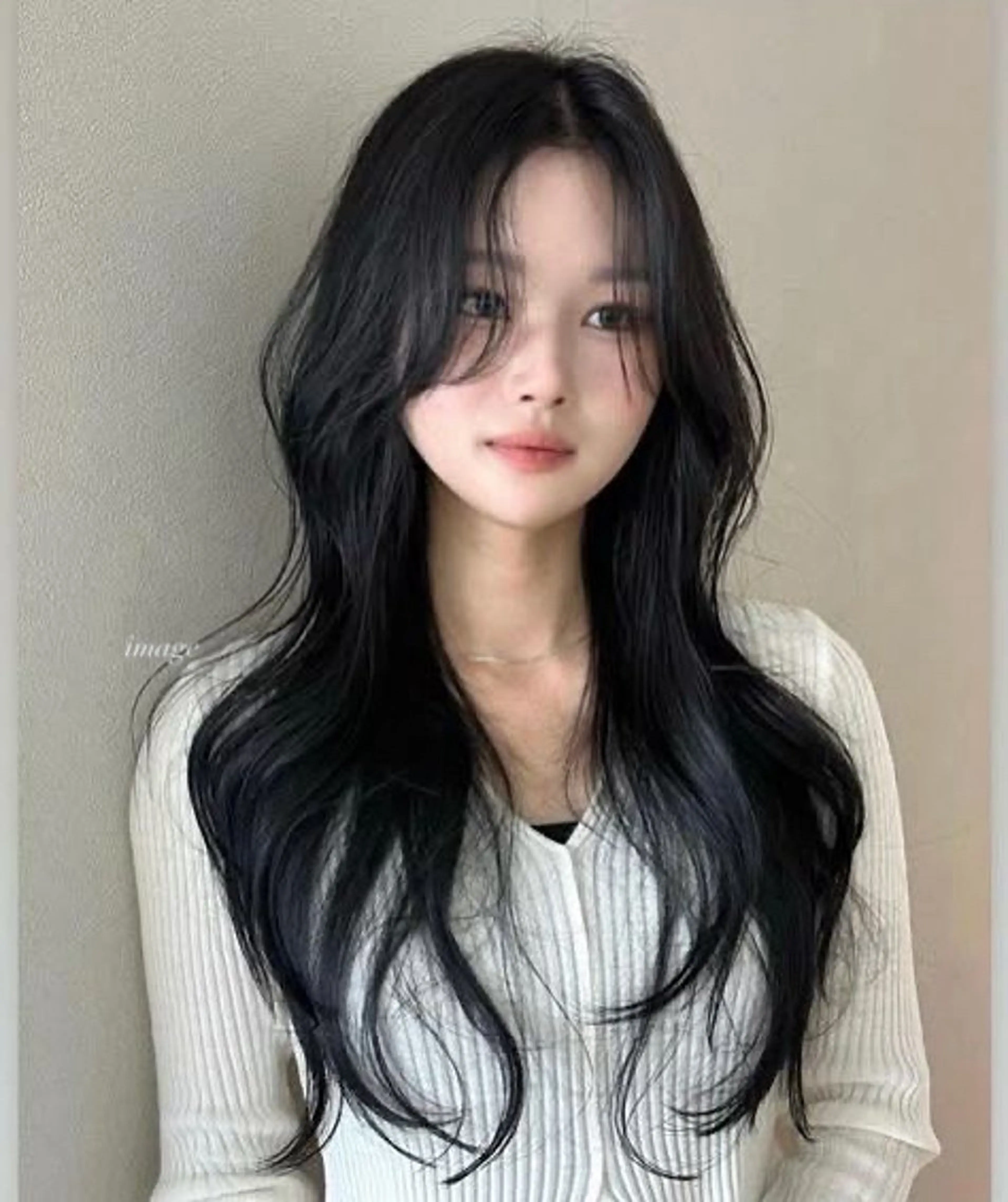 ロング エクステ 伸ばしかけ レイヤーカット 小顔カット 名古屋 EMIXのヘアスタイル