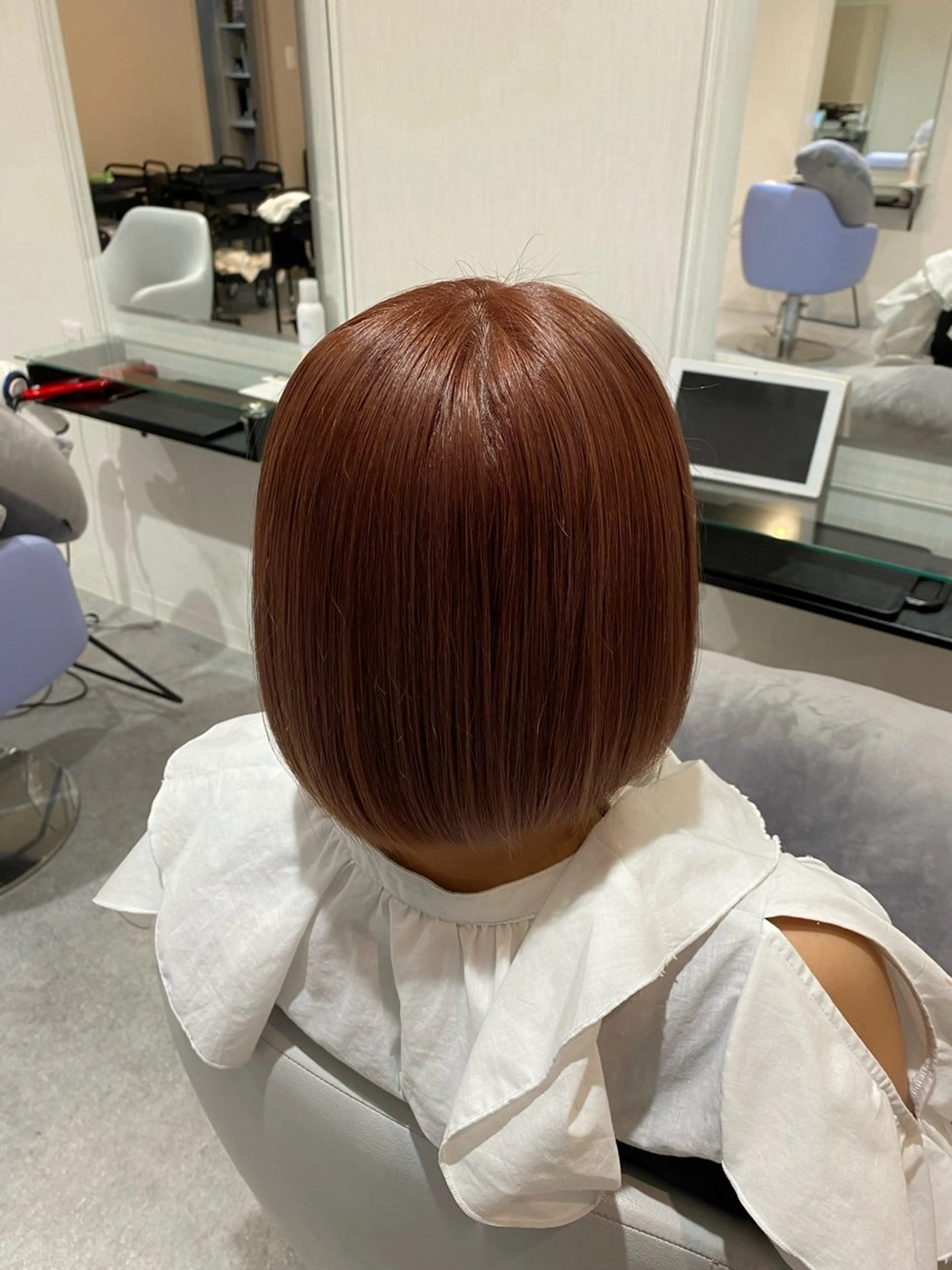 カラー 杉村 佑希のヘアスタイル