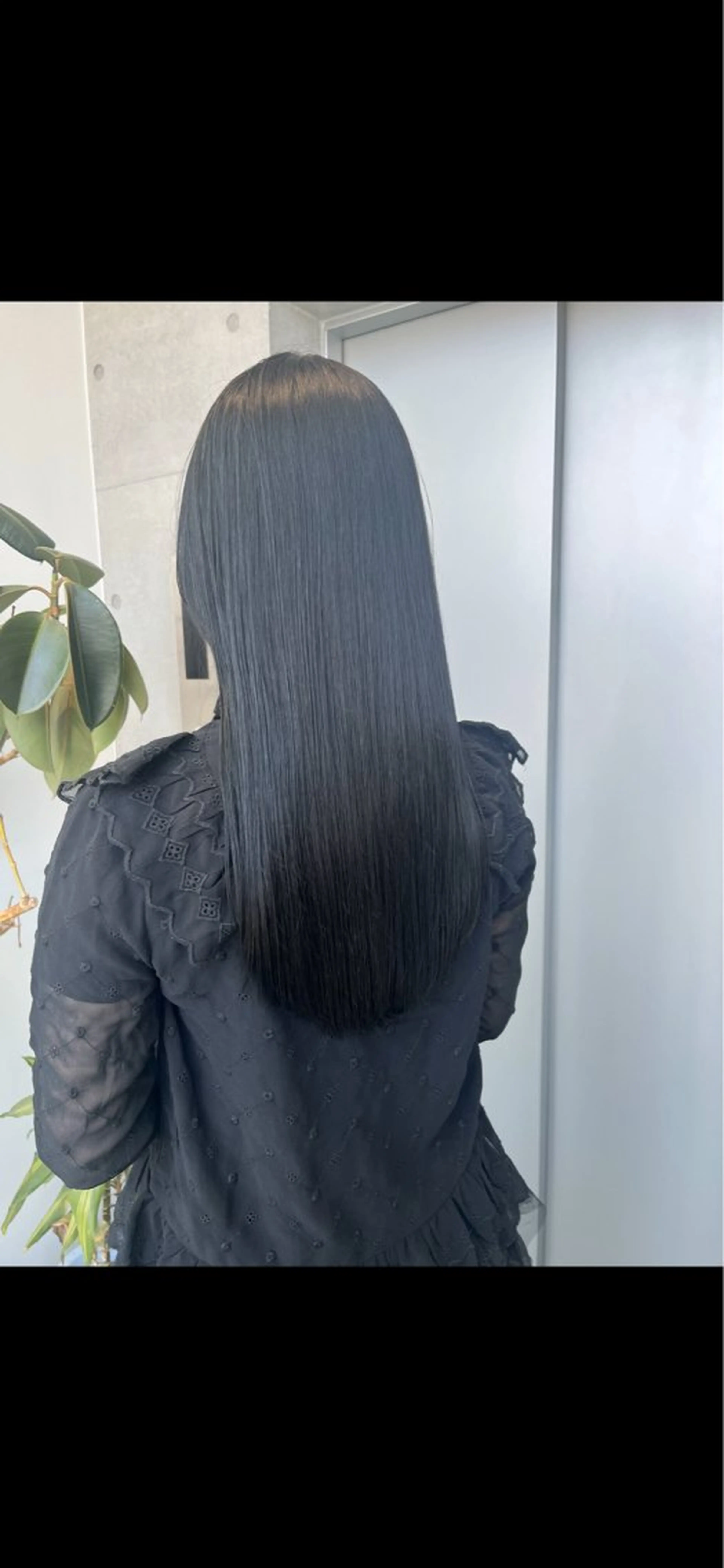 ロング カラー パーマ ヘアアレンジ カット ヘアカラー トリートメント ヘッドスパ ヘアセット 透明感/オリーブ/ グレージュ/YUKAのヘアスタイル