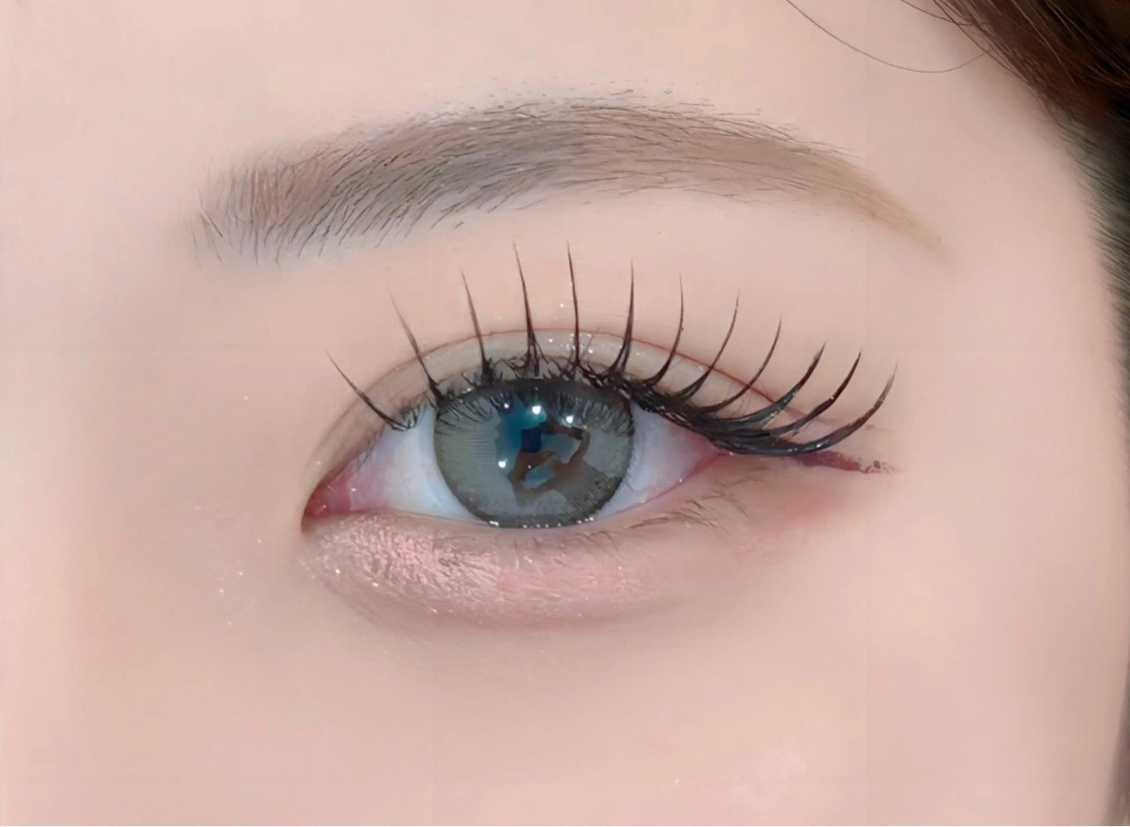 マツエク・マツパ 谷 彩花の眉毛・アイブロウイメージ